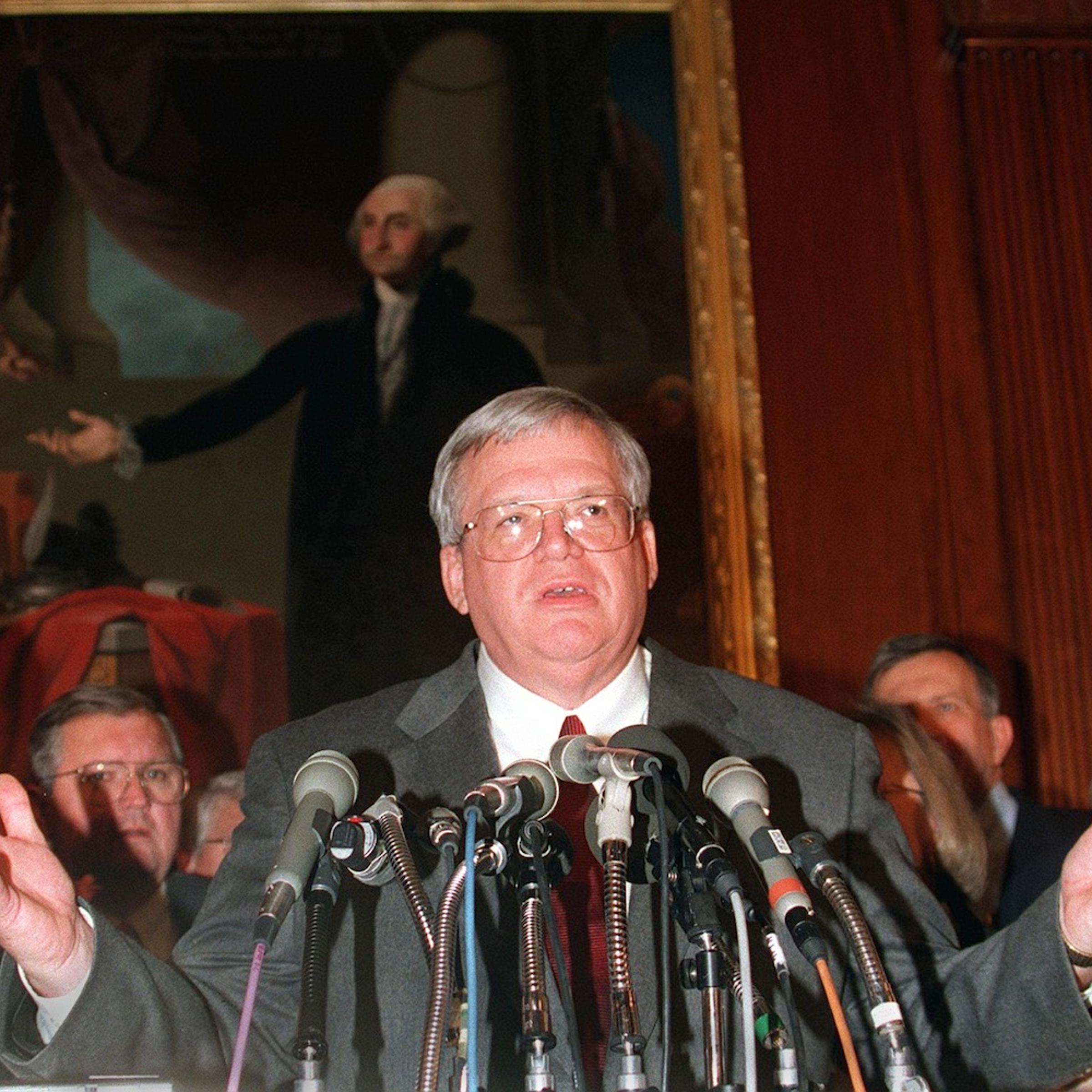 US Representative Dennis Hastert (C), R-IL, speaks