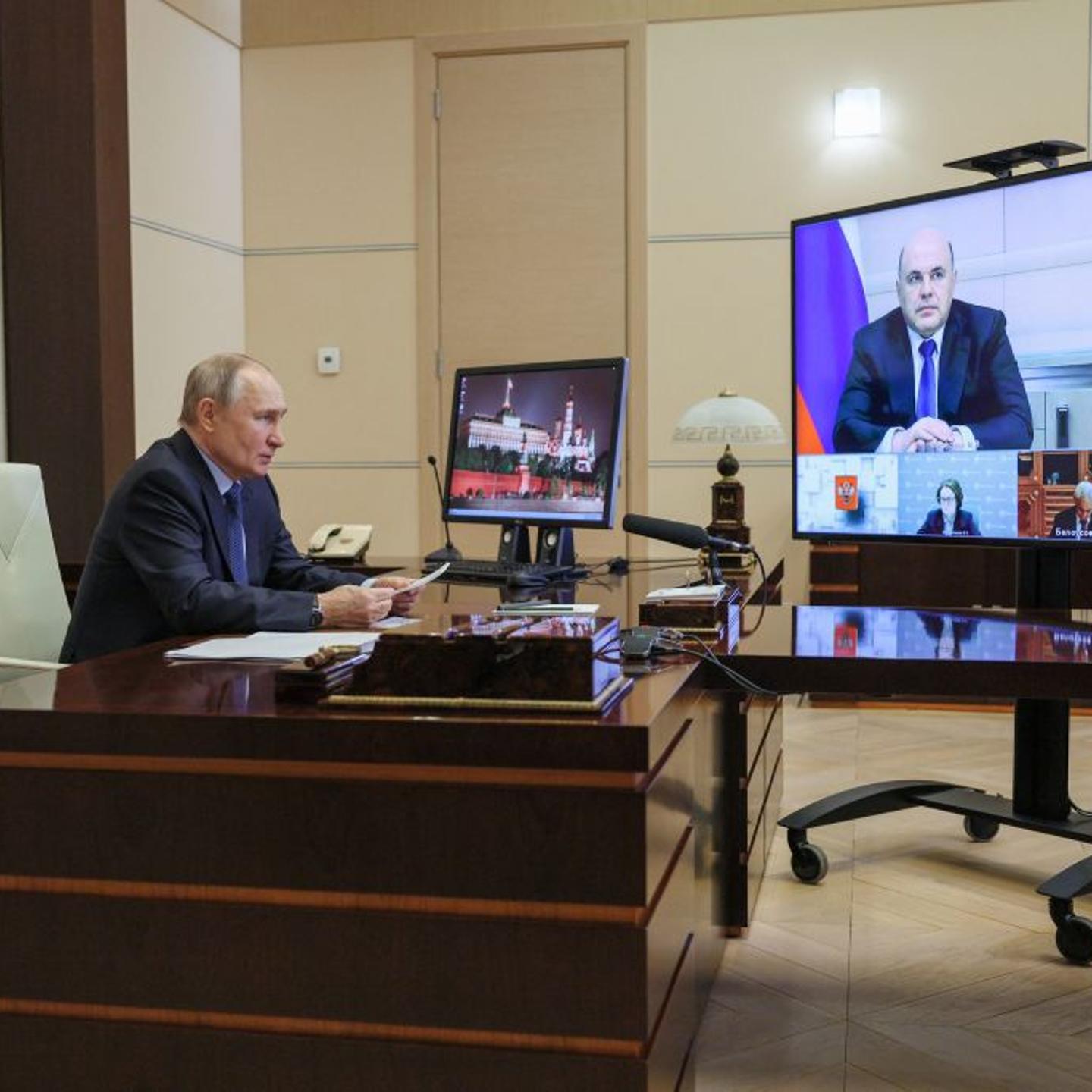 RUSSIA-UKRAINE-CONLICT-ECONOMY