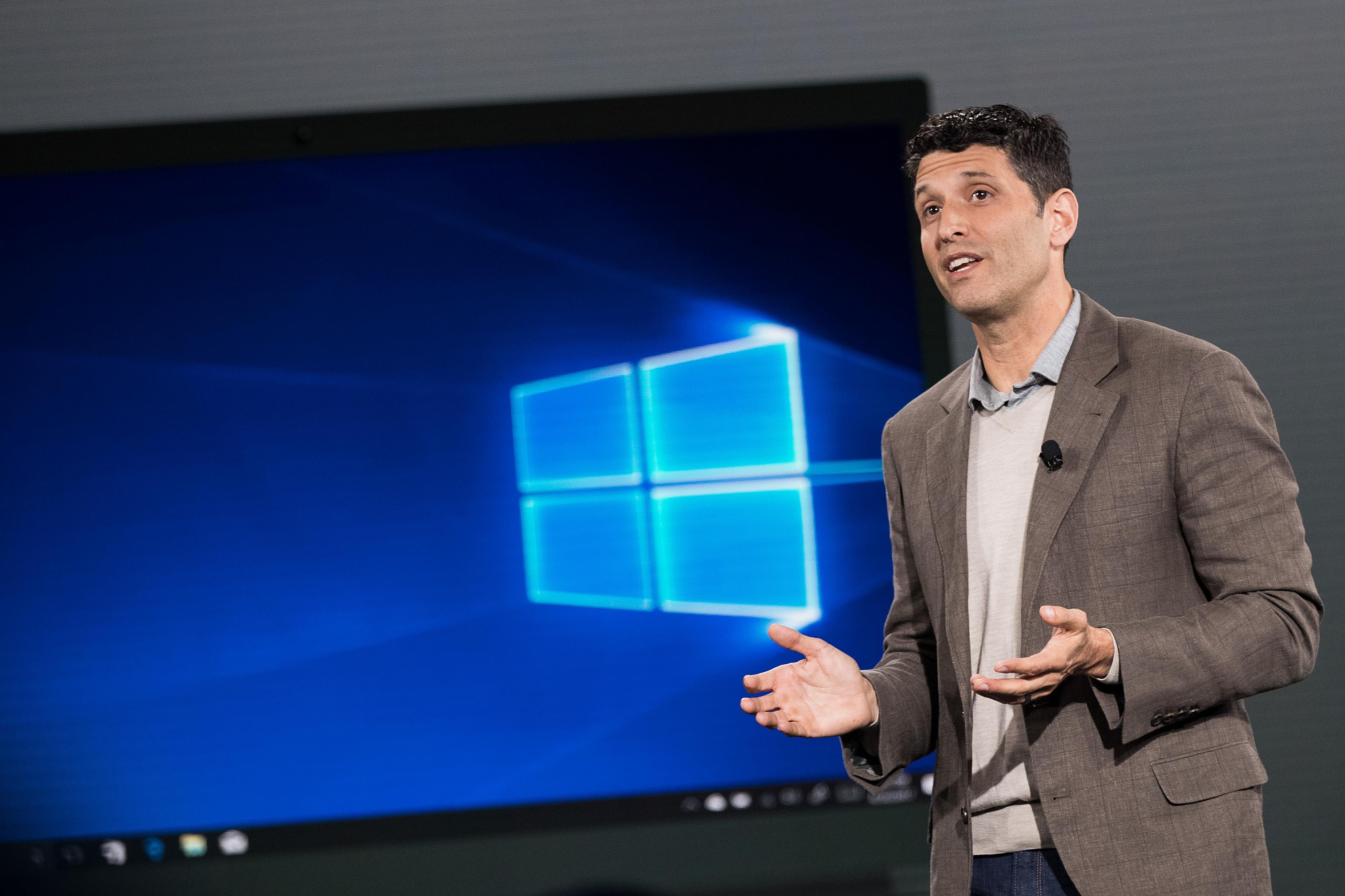 Microsoft Unveils New Surface Laptop