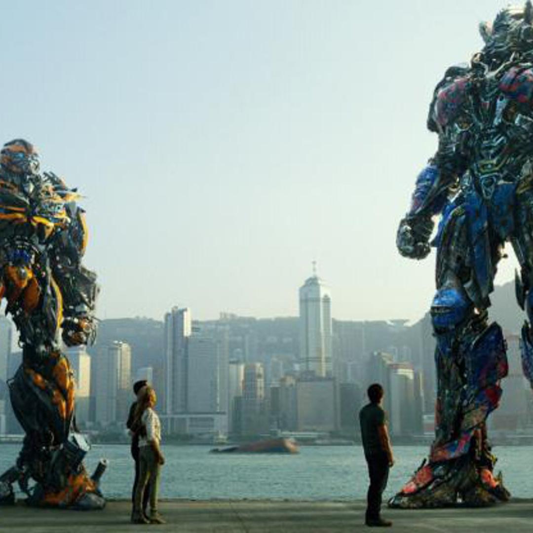TRANSFORMERS: AGE OF EXTINCTION, humans, from left: Bingbing Li, Stanley Tucci, Jack Reynor, Nicola
