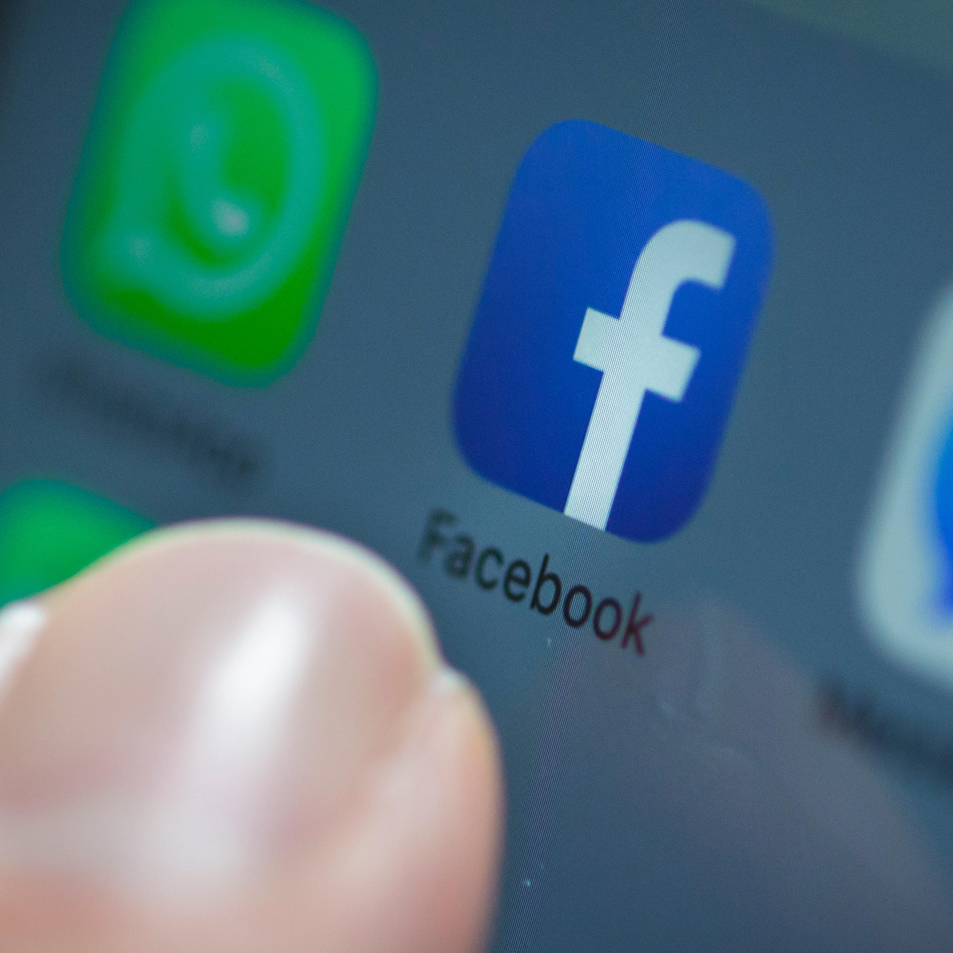 Facebook App