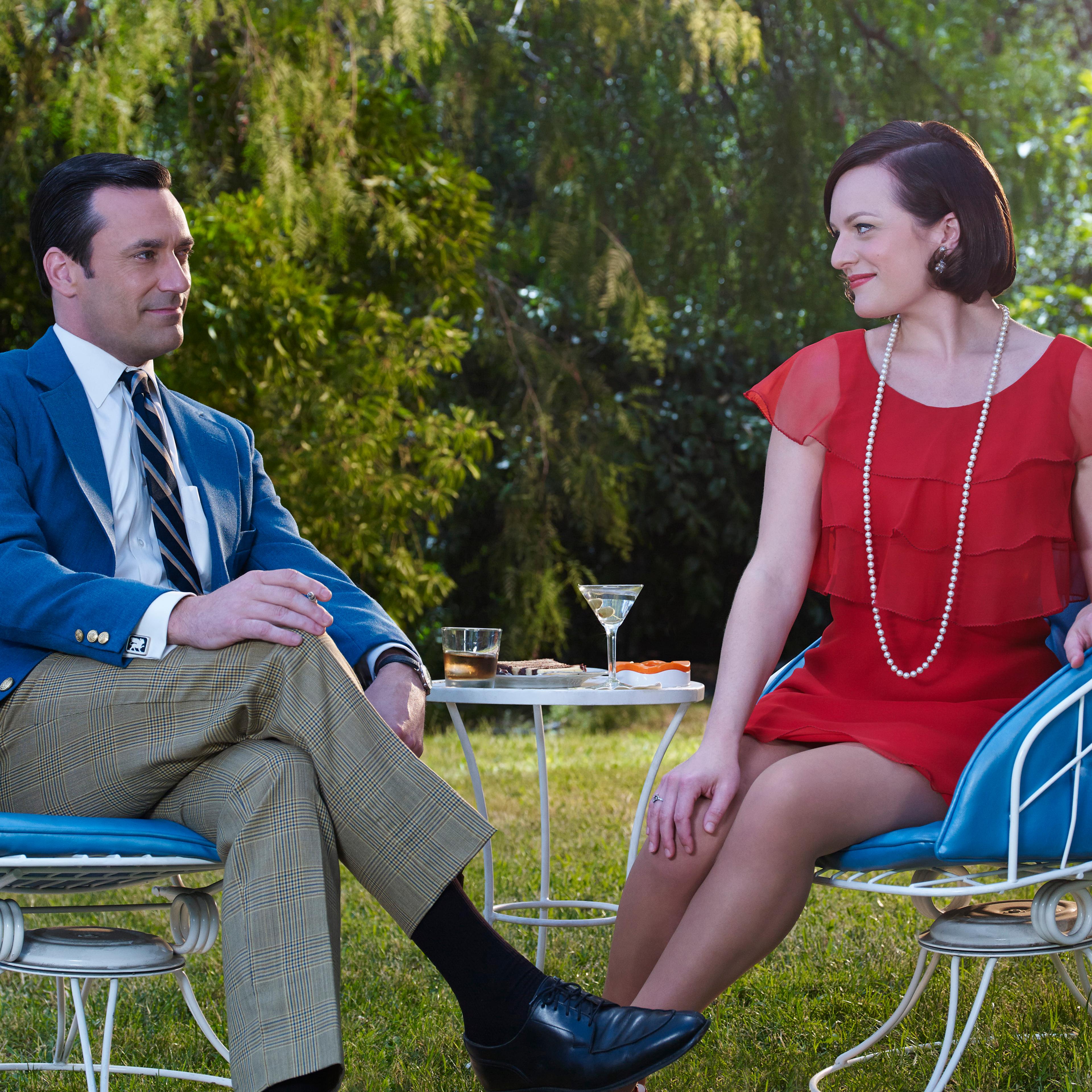 Jon Hamm as Don Draper and Elisabeth Moss as Peggy Olson - Mad Men _ Season 7B, Gallery _ Photo Credit: Frank Ockenfels 3/AMC