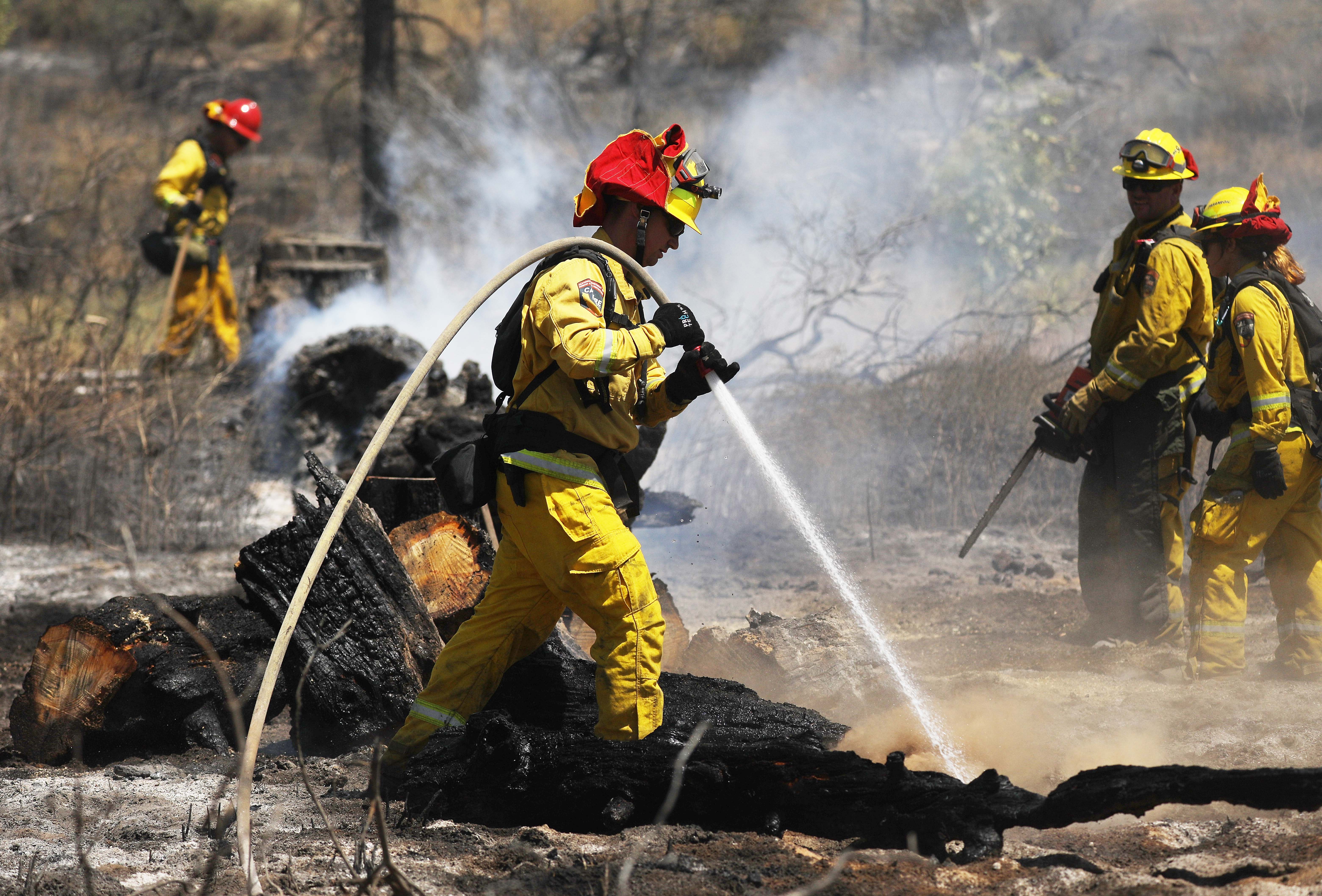 Rapidly Spreading Cranston Fire Scorches Over 4000 Acres In Southern California
