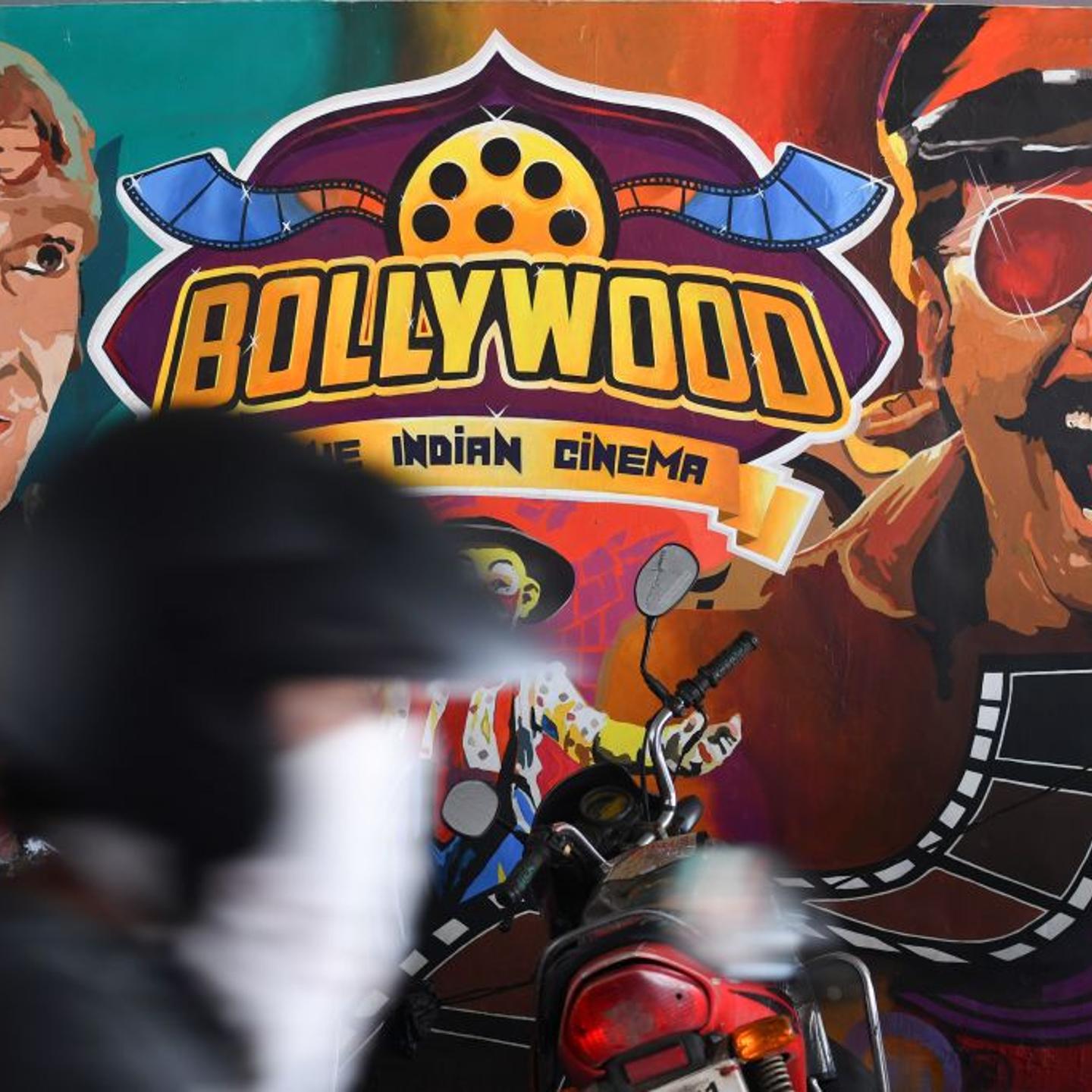 INDIA-HEALTH-VIRUS-ENTERTAINMENT-BOLLYWOOD