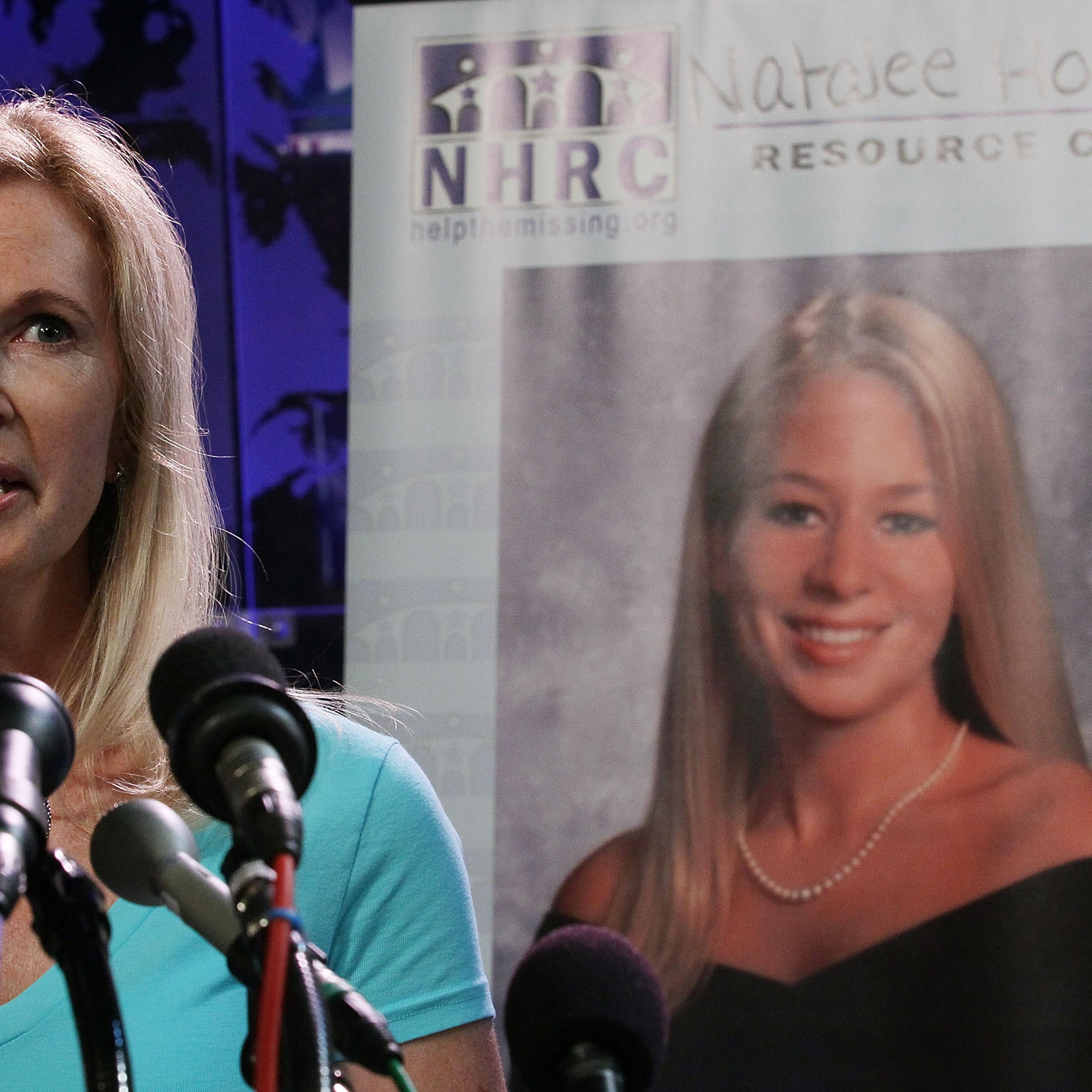 Mother Of Missing Teen Natalee Holloway Launches Missing Persons Center