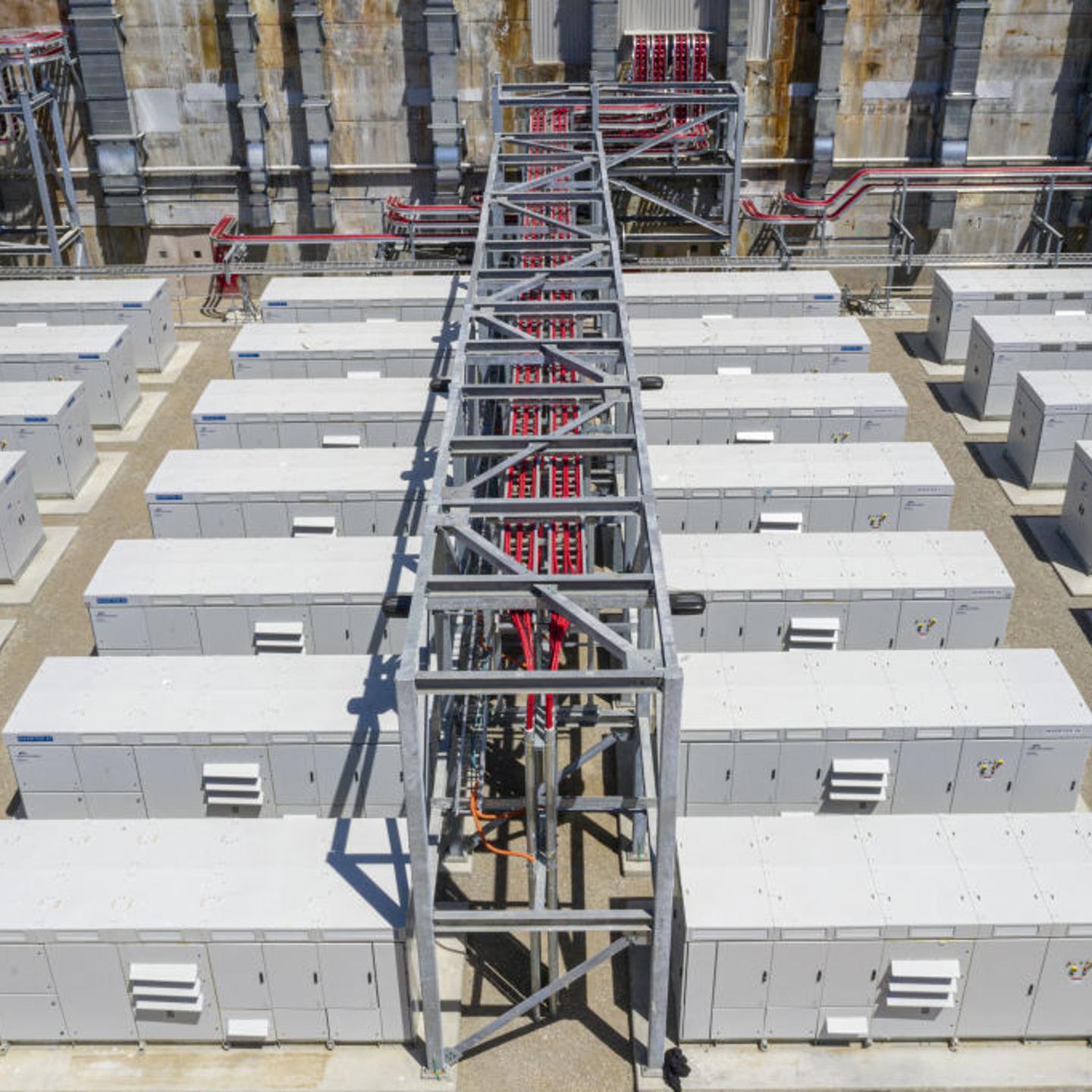 Inside The World's Largest Battery Energy Storage Facility