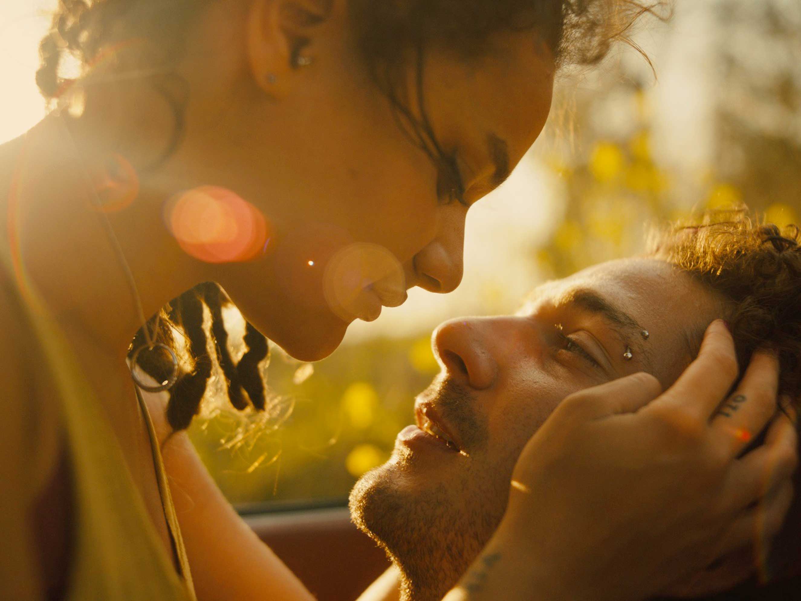 american-honey-a24-sasha-lane-shia-labeouf