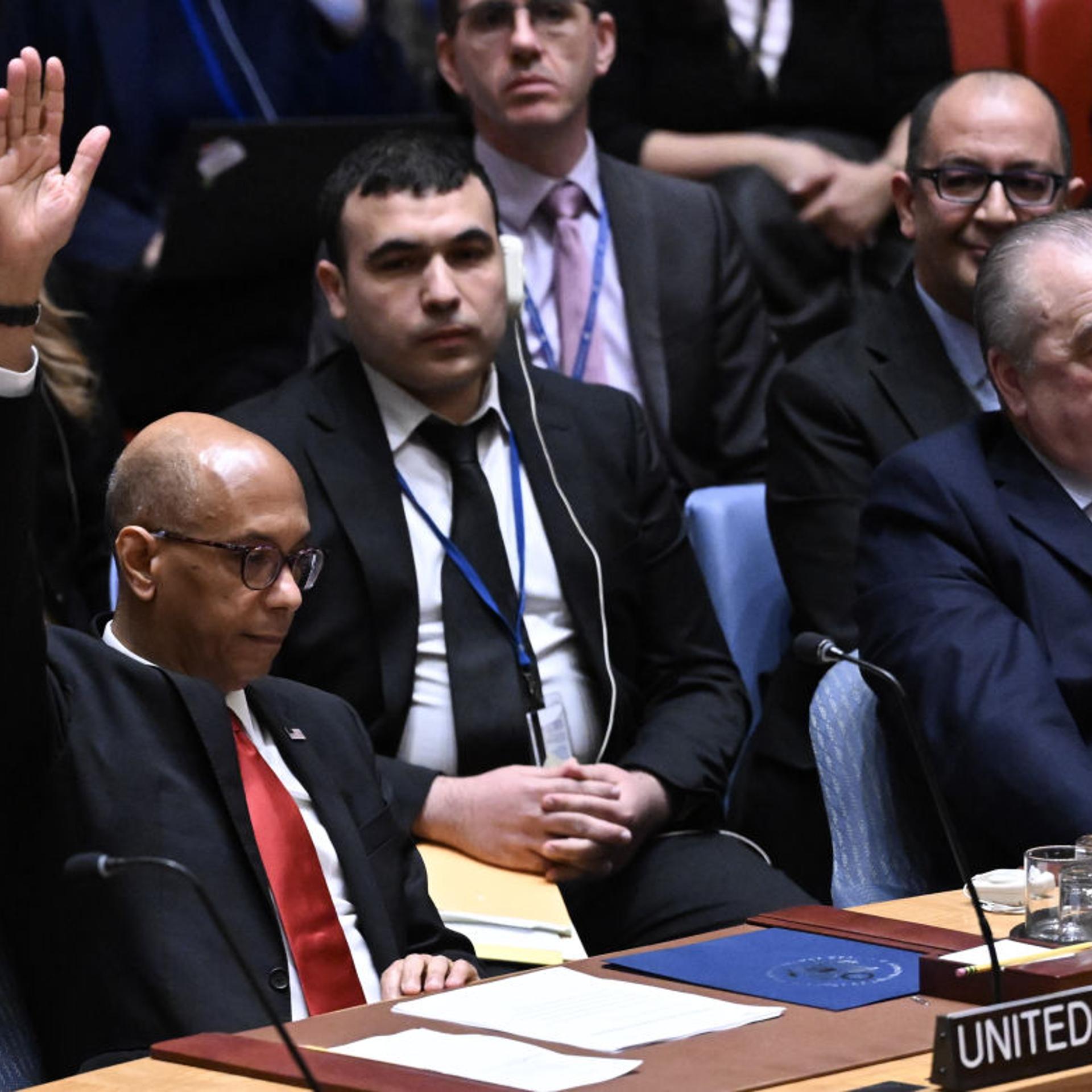 US vetoes Palestine's bid for full UN membership