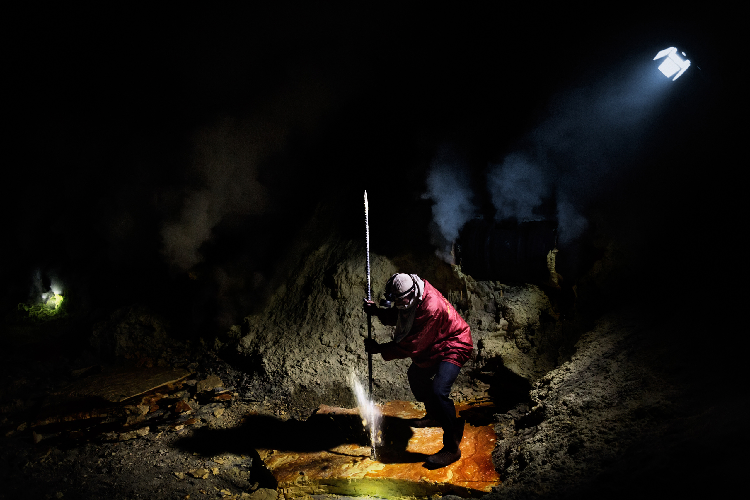 The Devil's gold