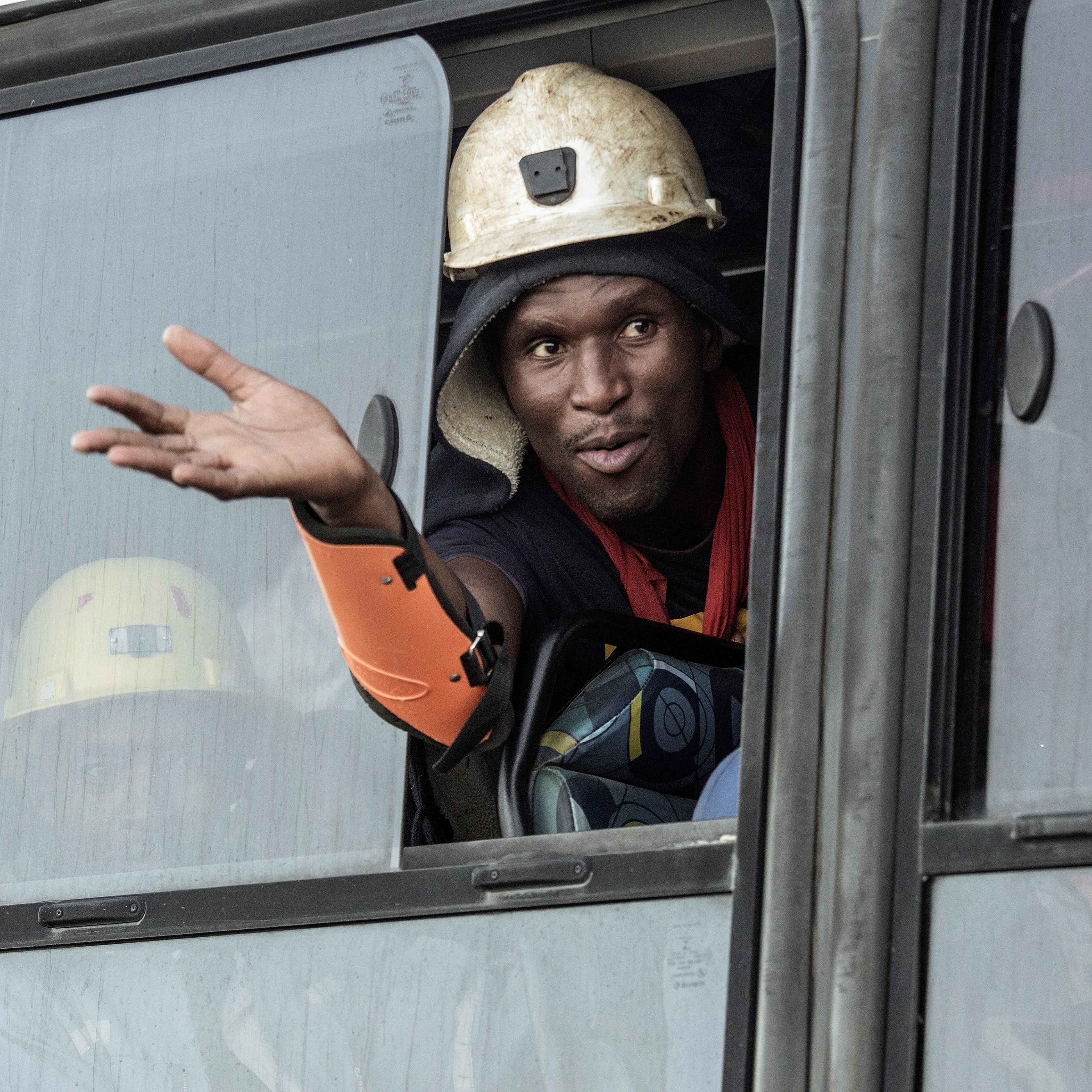 TOPSHOT-SAFRICA-MINING-ACCIDENT