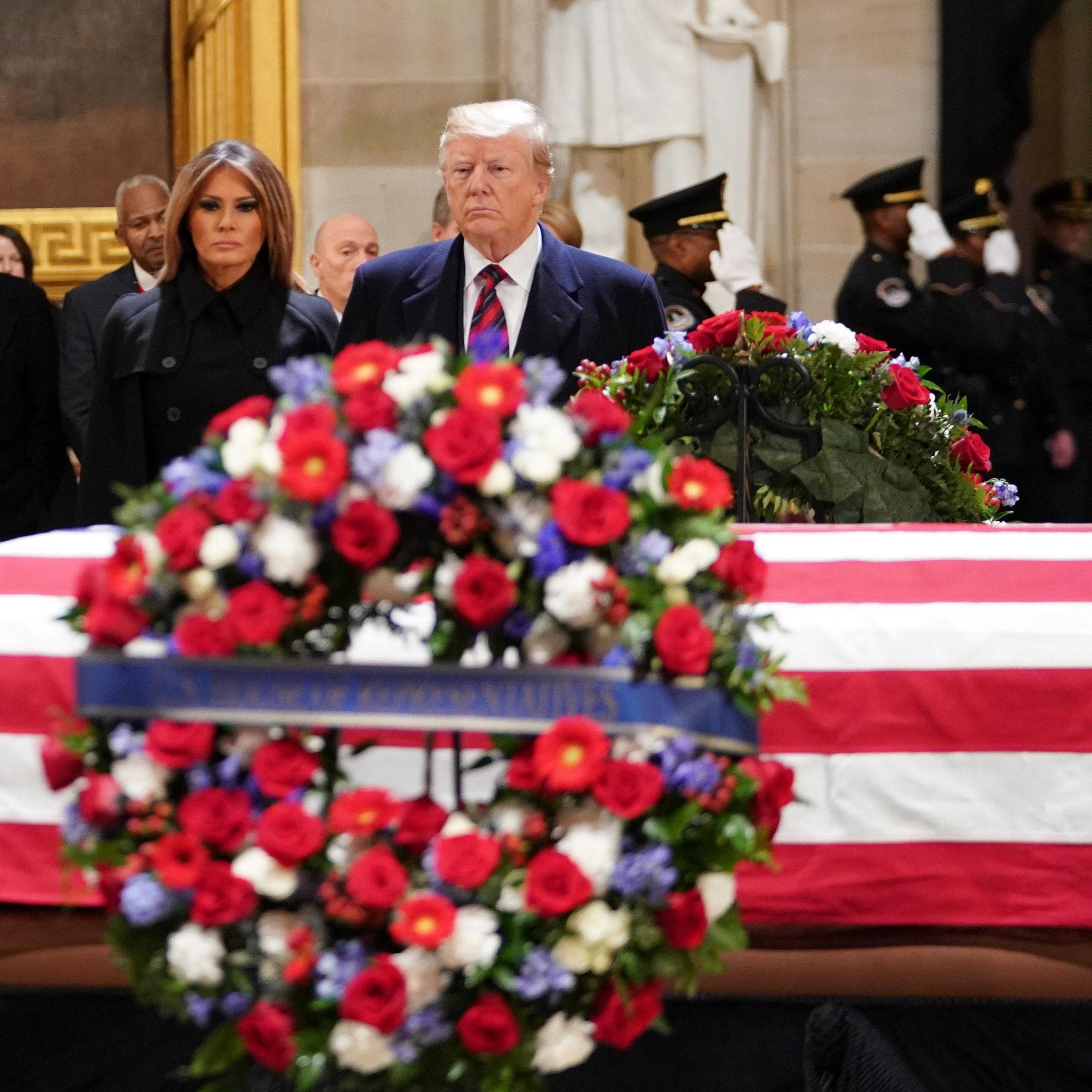 TOPSHOT-US-POLITICS-BUSH