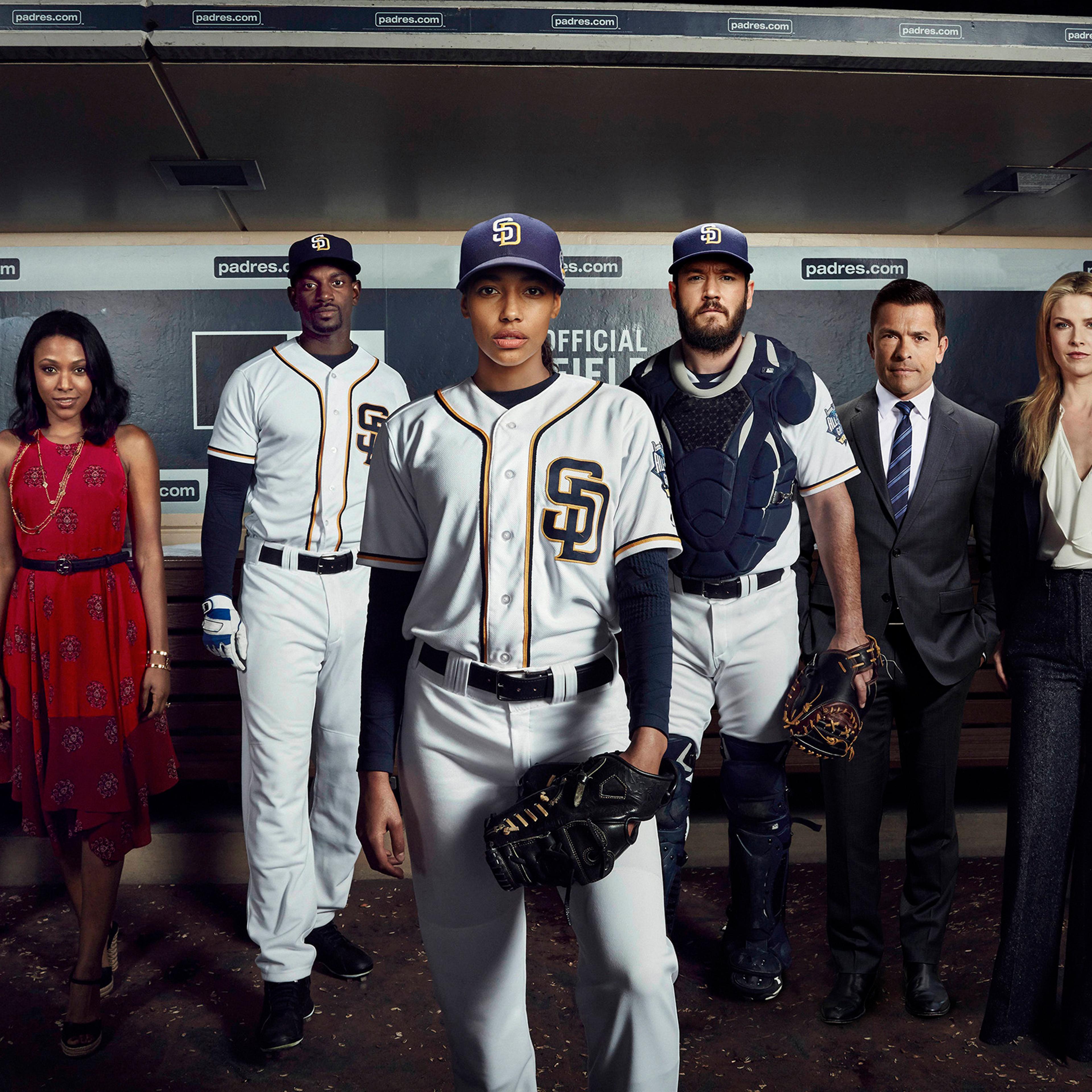 PITCH: L-R: Tim Jo, Meagan Holder, Mo McRae, Kylie Bunbury, Mark-Paul Gosselaar, Mark Consuelos, Ali Larter and Dan Lauria in PITCH premiering Thursday, Sept. 22 (9:00 - 10:00 PM ET/PT) on FOX © 2016 Fox Broadcasting Co. Cr: Tommy Garcia / FOX.