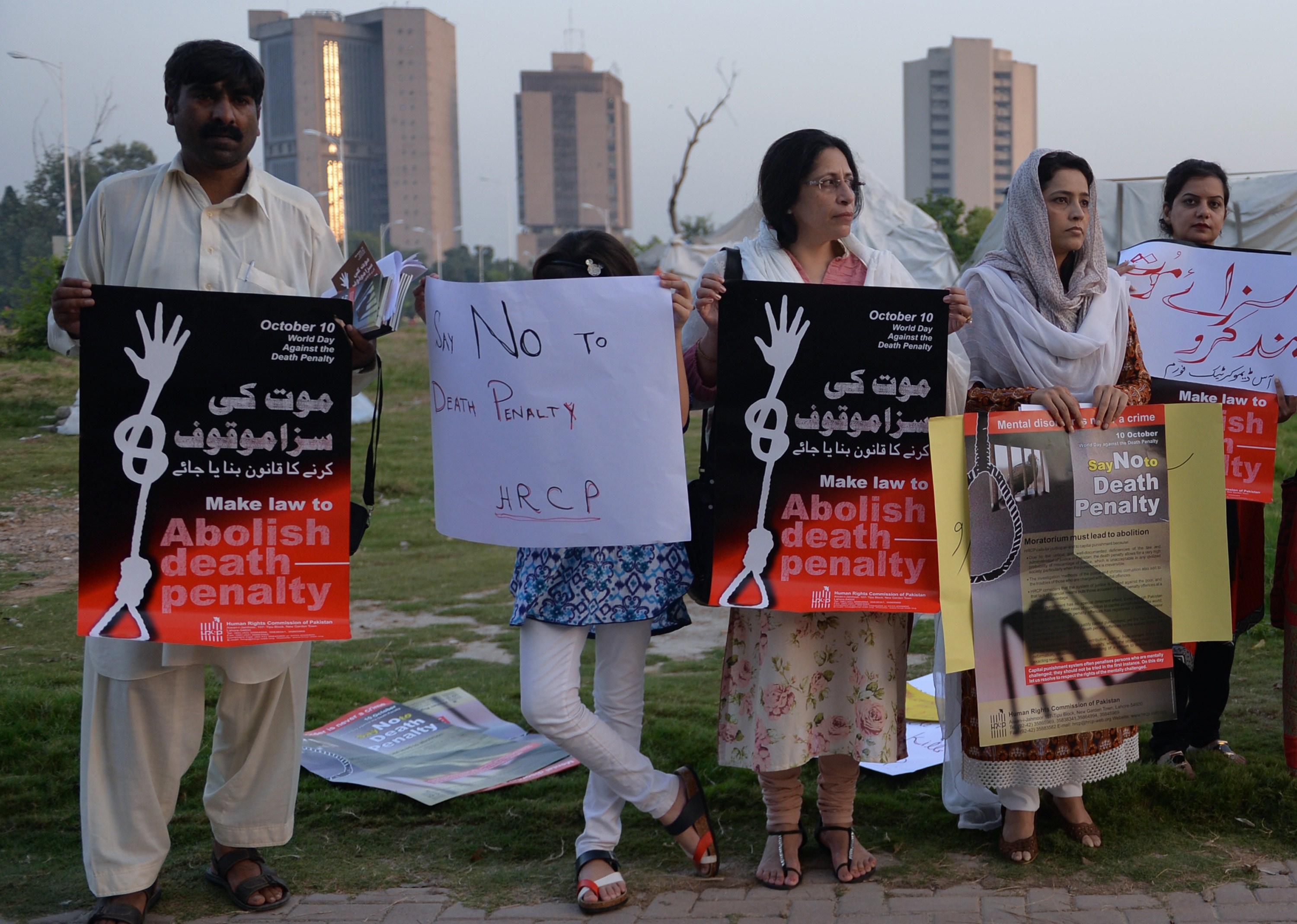PAKISTAN-CRIME-EXECUTION-PROTEST