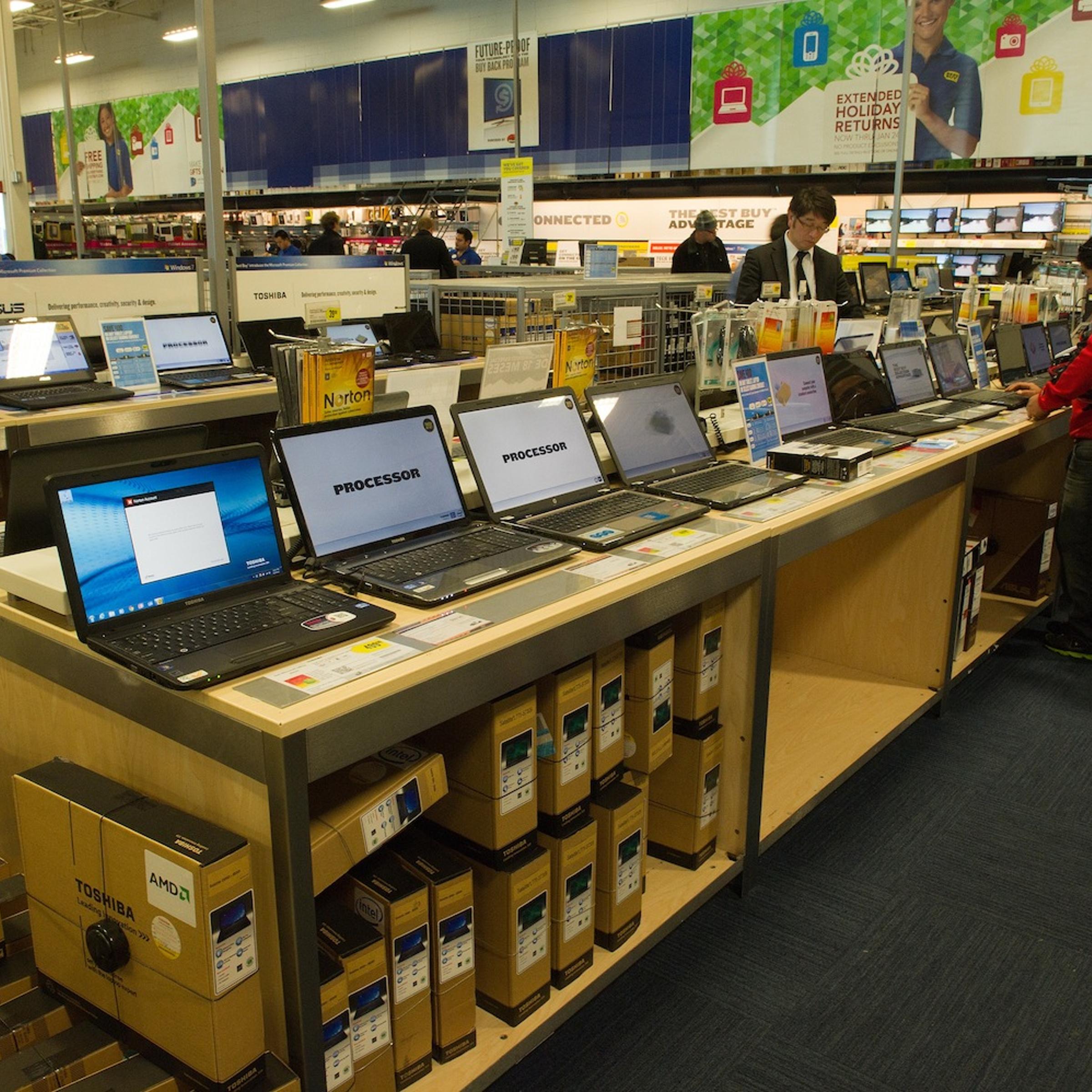 Inside a Best Buy Store Ahead of Earnings