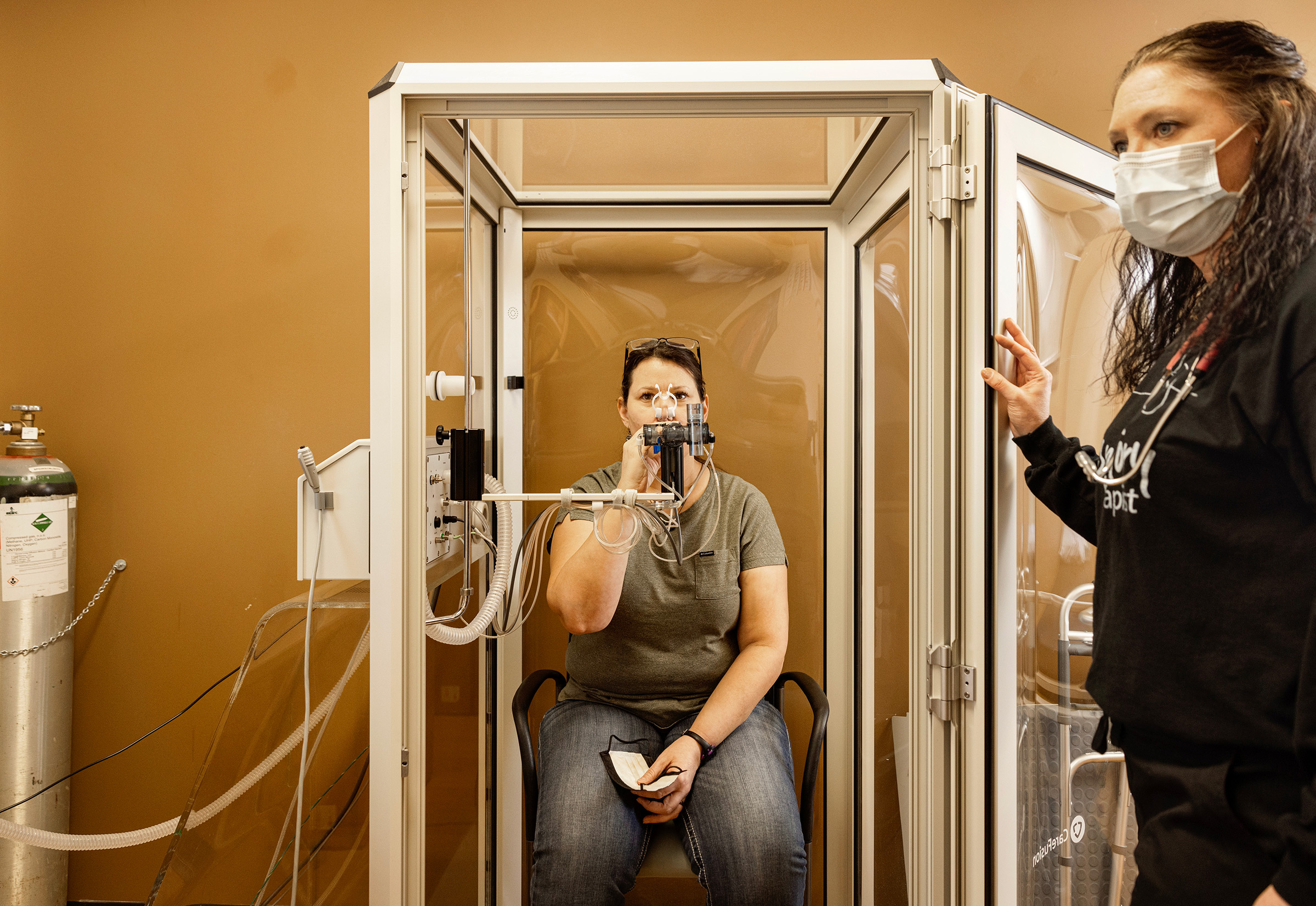 Carol Cress, a Long COVID patient at the Benefis clinic in Montana, gets her breathing tested