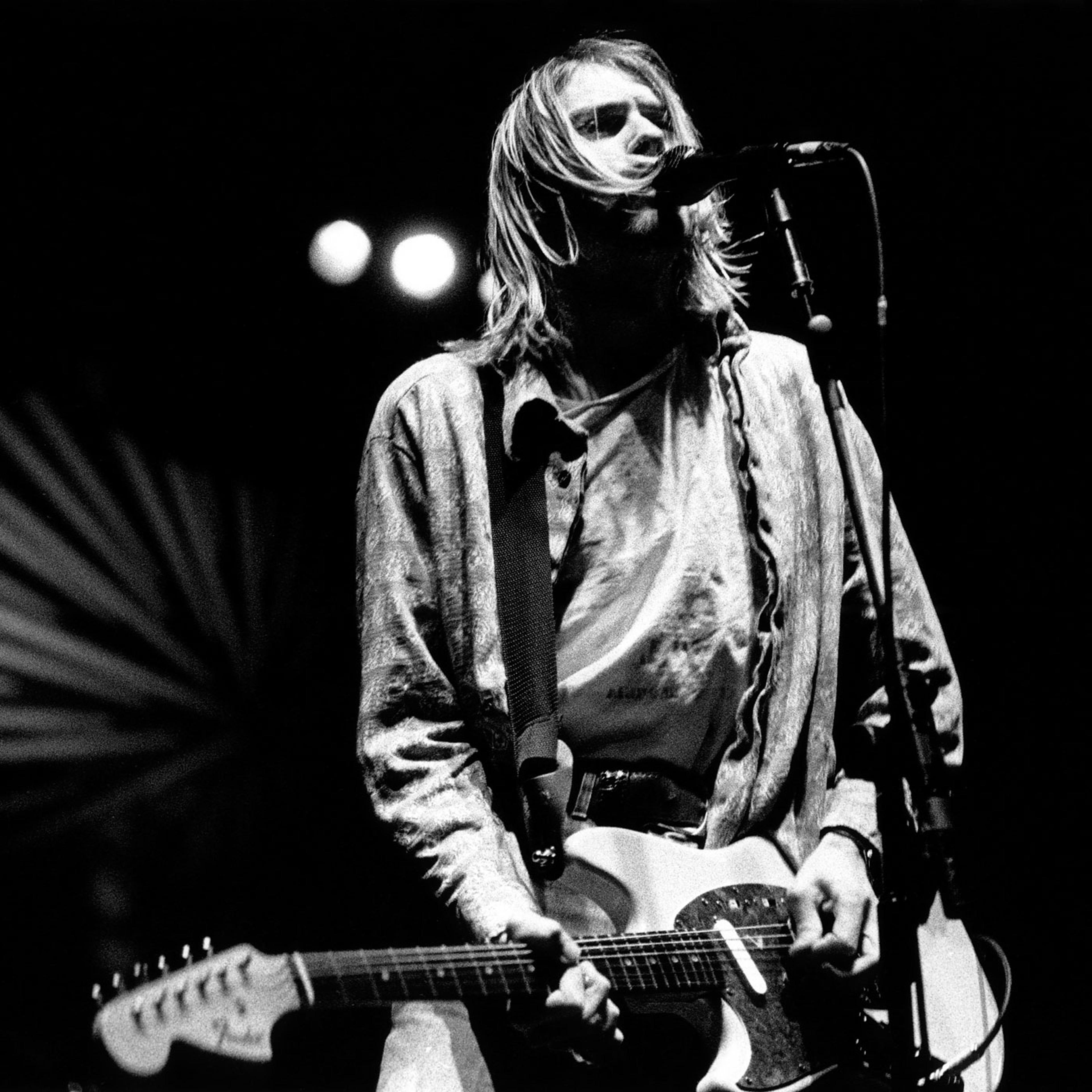 Photo of Kurt COBAIN and NIRVANA