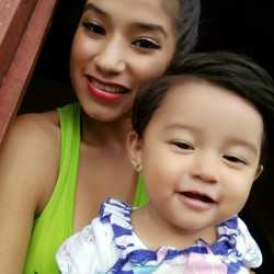 Yazmin Juarez and her daughter Mariee. 