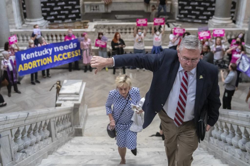 US-NEWS-KY-ABORTION-BILLS-LX