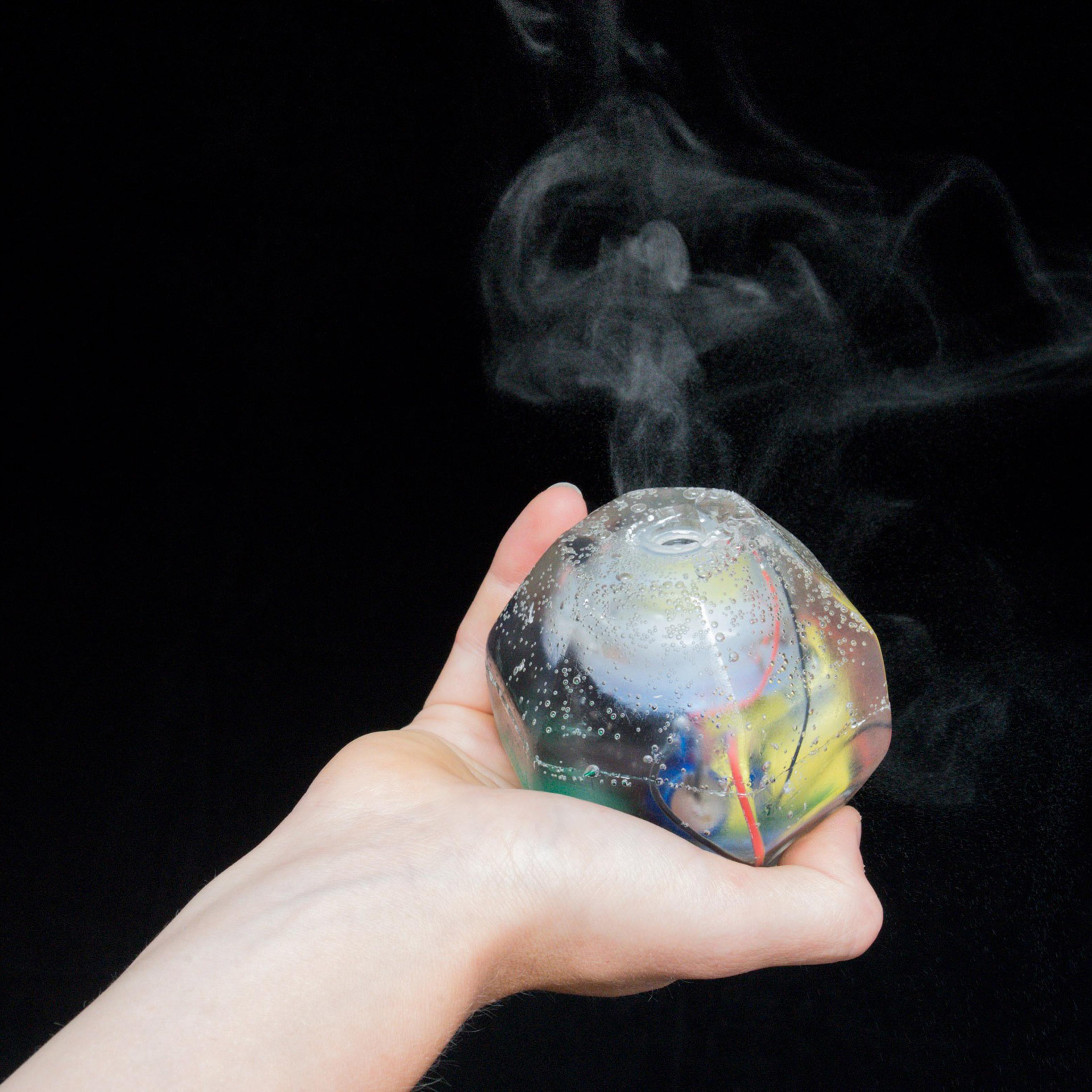 smell-of-data-leanne-wijnsma-and-frouk.JPG