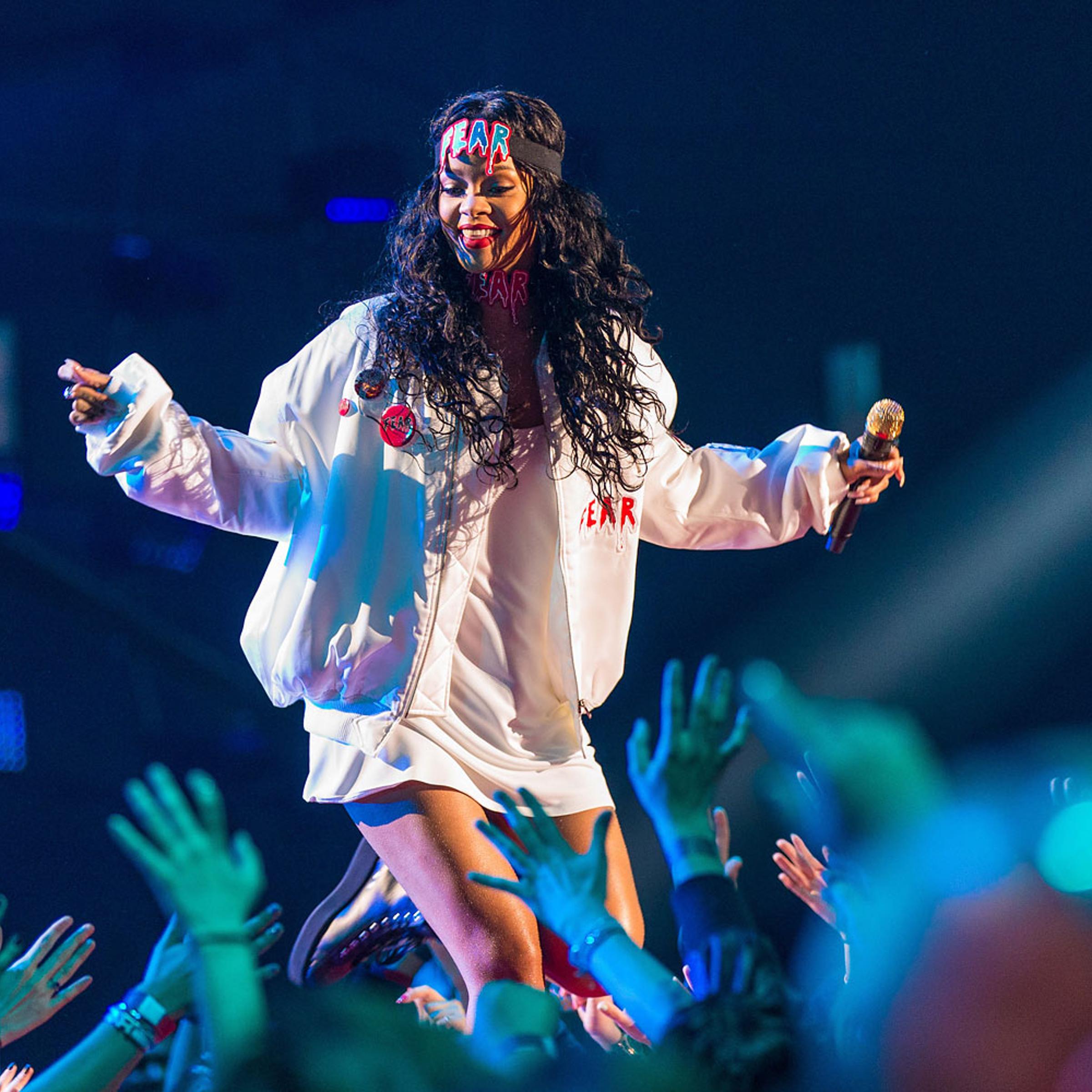 Recording artist Rihanna performs onstage at the 2014 MTV Movie Awards at Nokia Theatre L.A. Live on April 13, 2014 in Los Angeles/