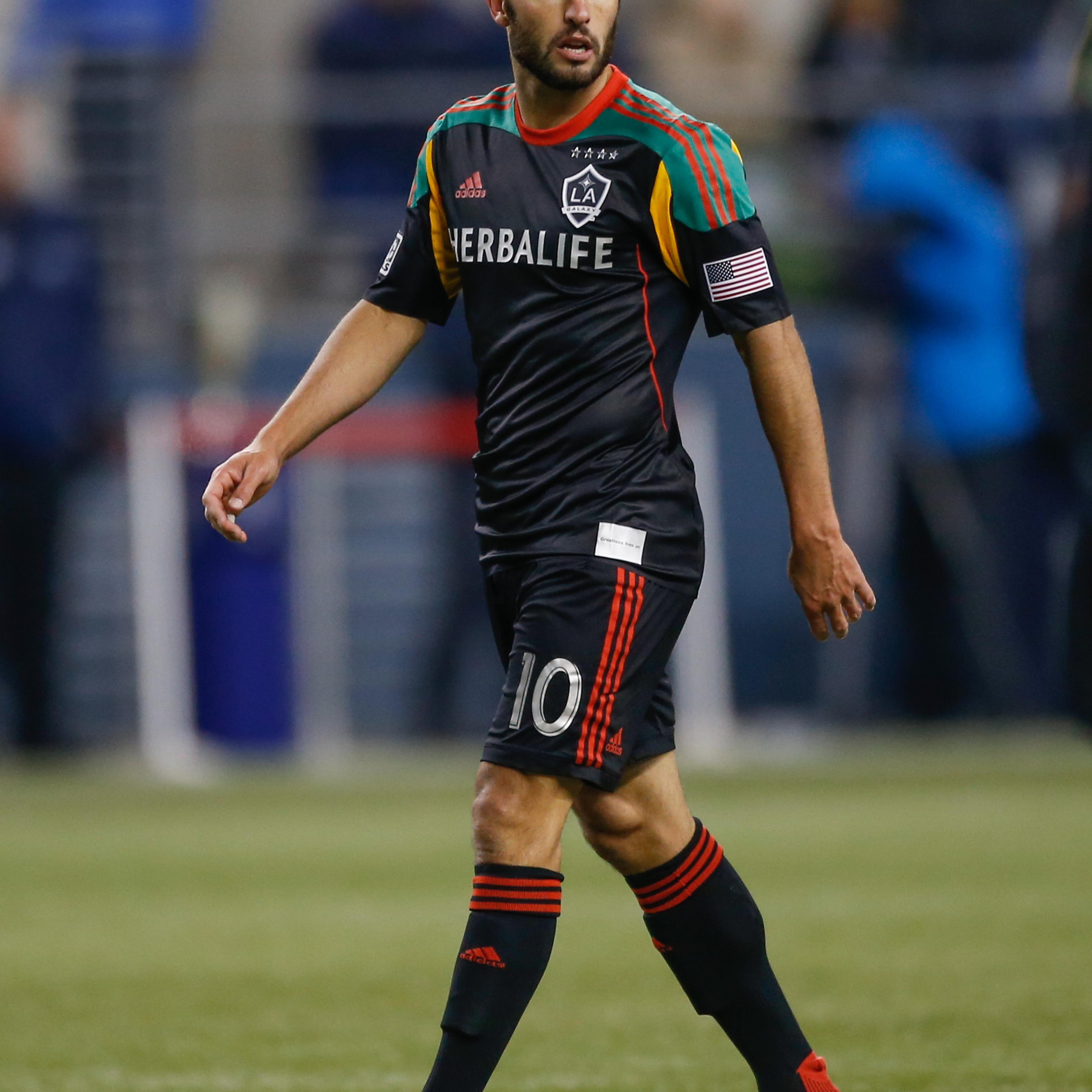 Los Angeles Galaxy v Seattle Sounders - Western Conference Final - Leg 2