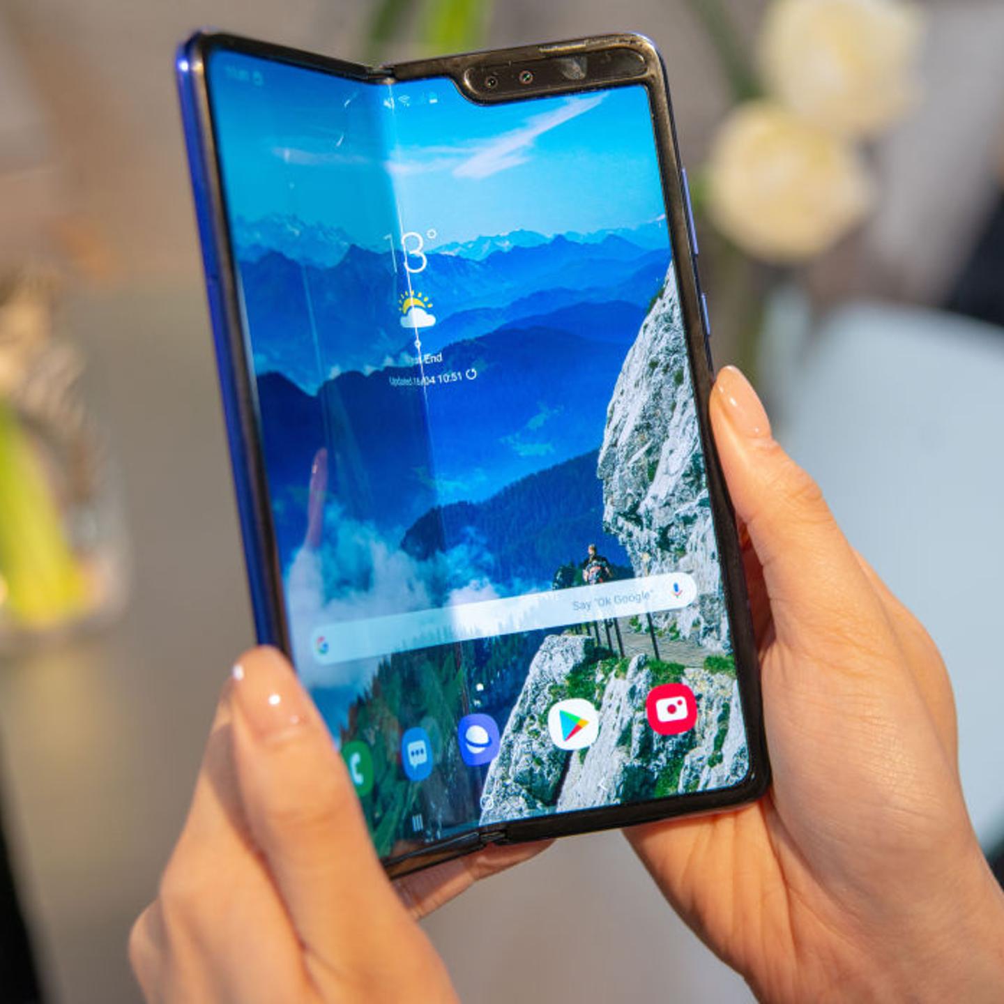 The new Samsung Galaxy Fold Smartphone