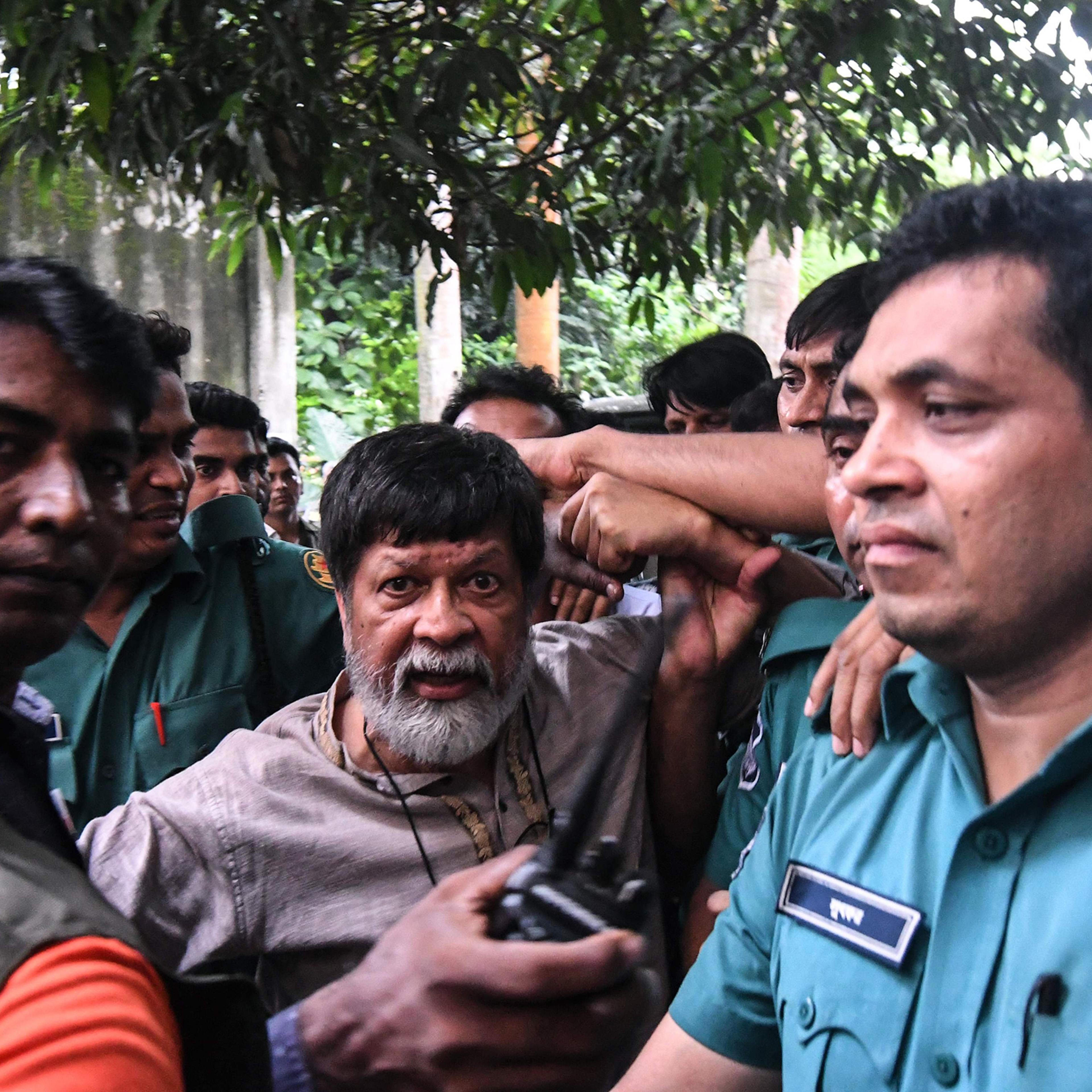 shahidul-alam-bangladesh-photographer-arrested
