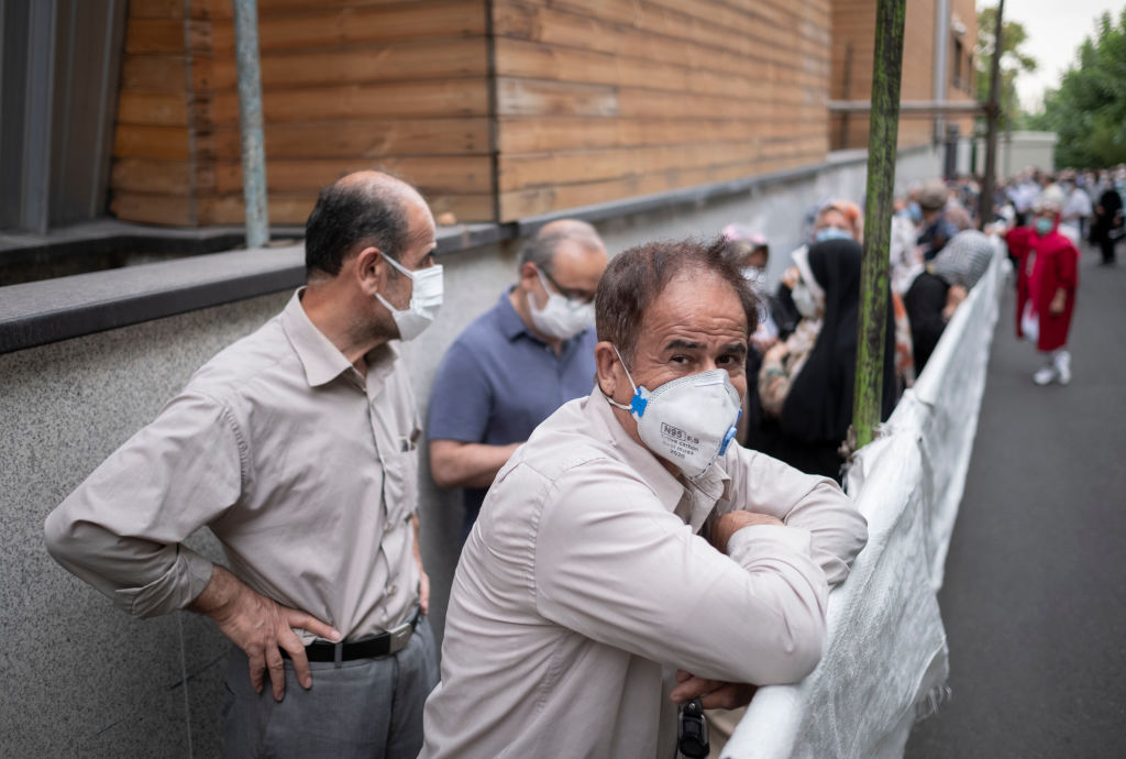 General COVID-19 Vaccination On The Verge Of The Fifth Wave Of The Pandemic In Iran