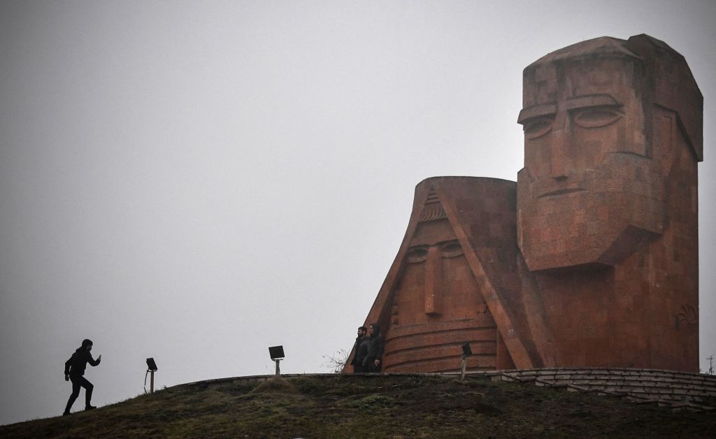 TOPSHOT-AZERBAIJAN-ARMENIA-KARABAKH-CONFLICT