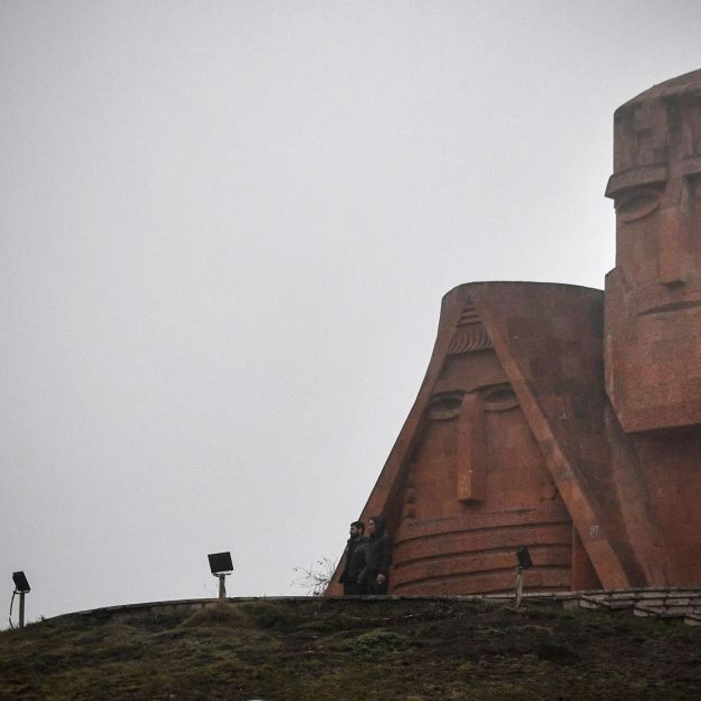 TOPSHOT-AZERBAIJAN-ARMENIA-KARABAKH-CONFLICT