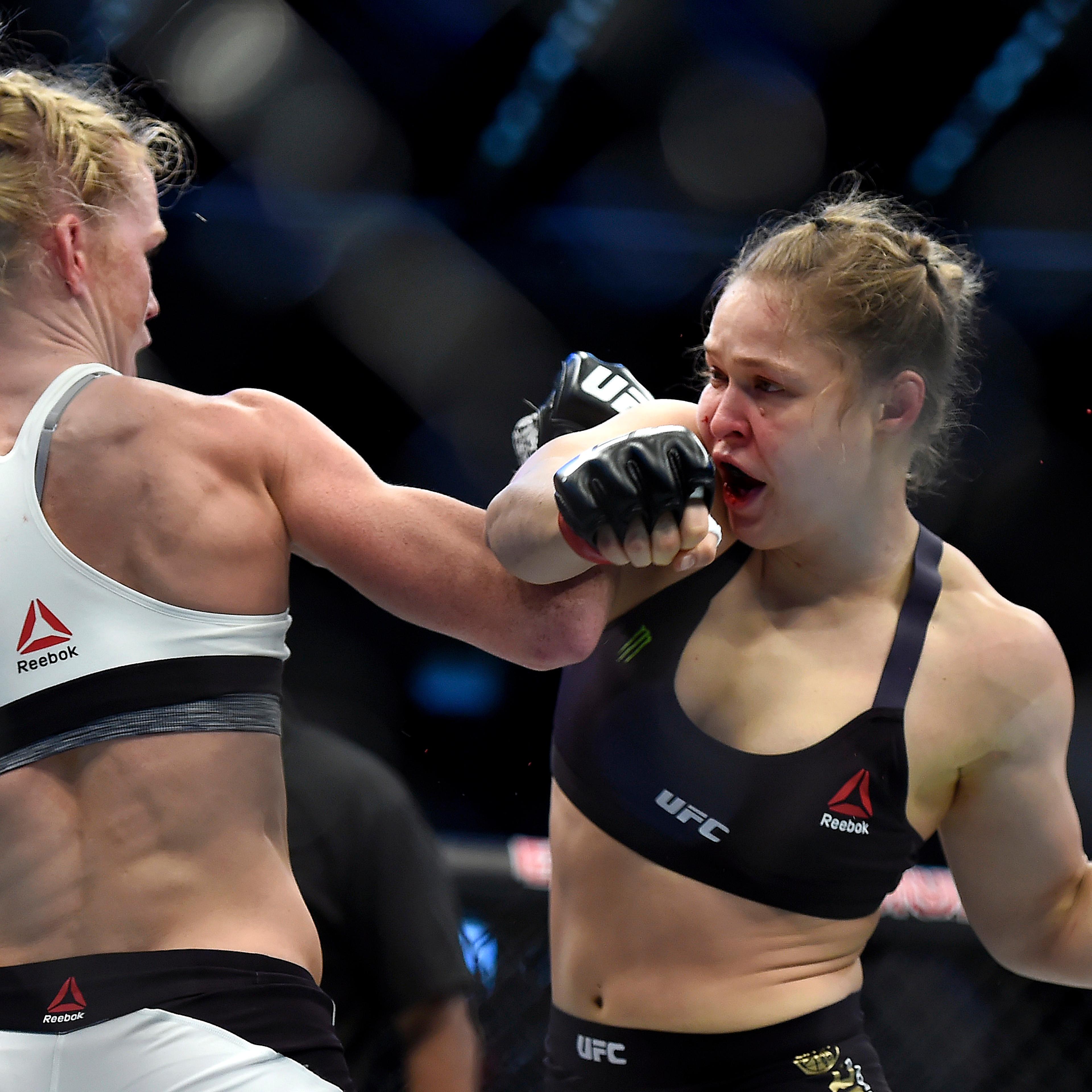 Holly Holm, Ronda Rousey
