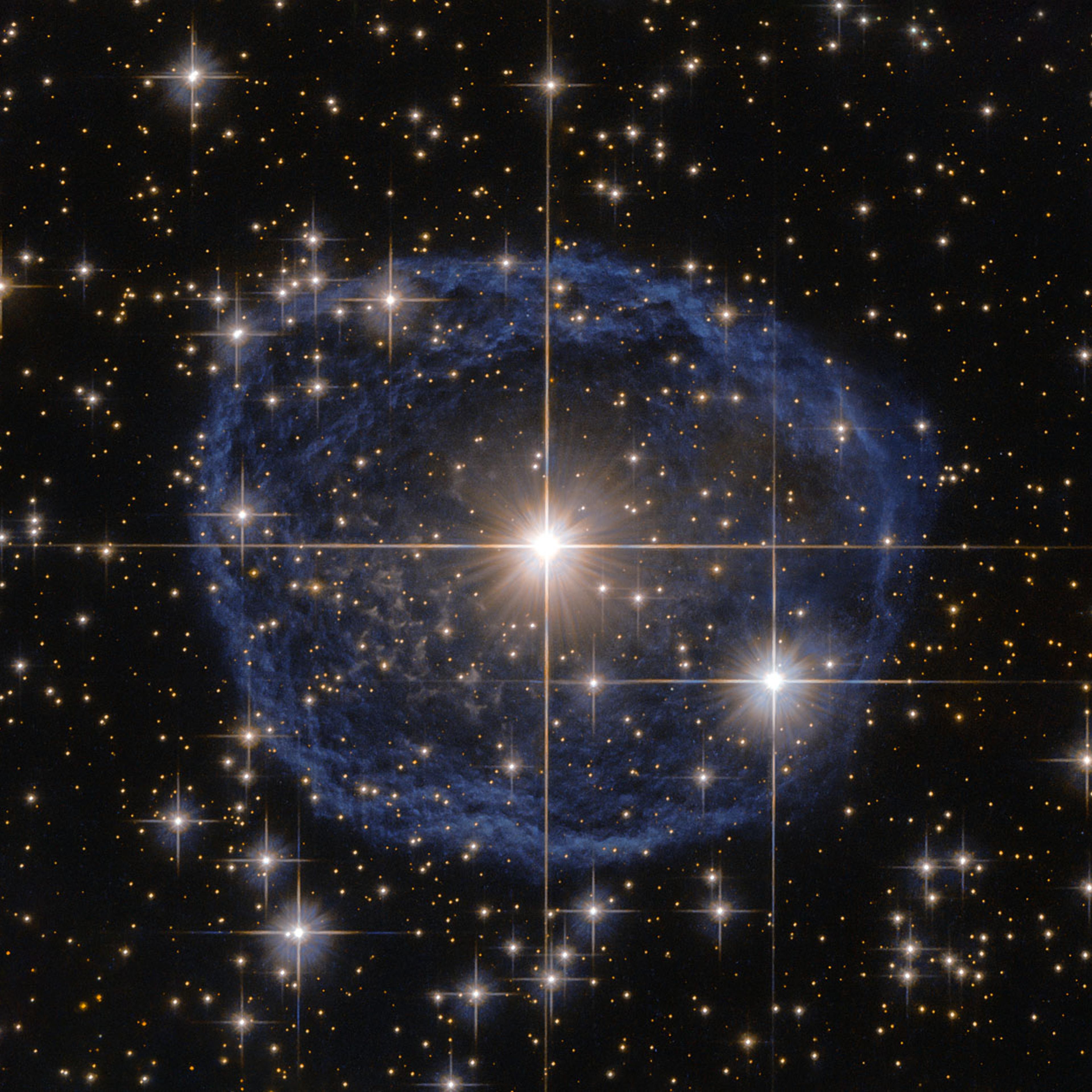 Blue bubble in Carina