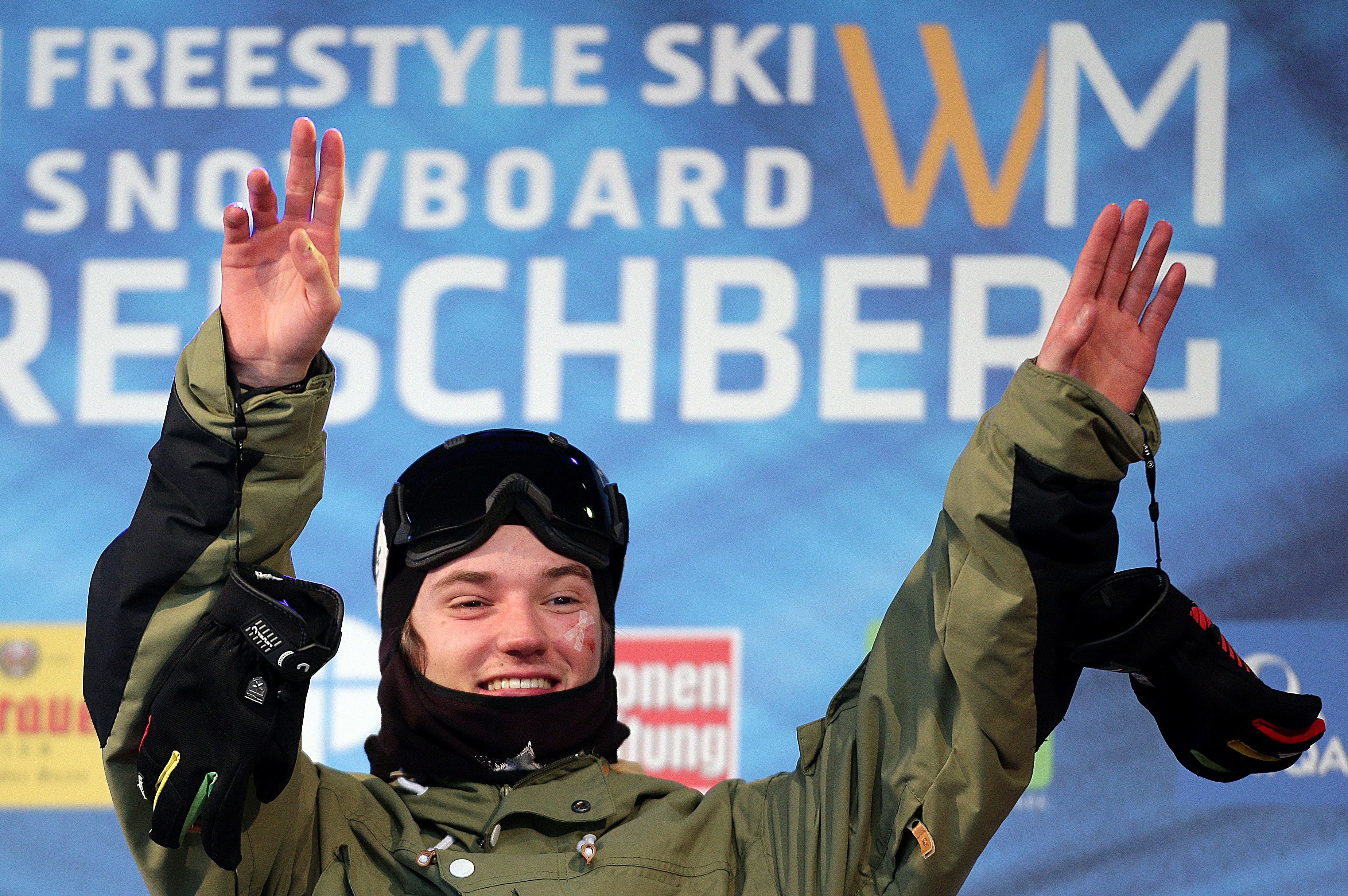 SKI-FREESTYLE-SNOWBOARD-WORLD-MEN-SLOPESTYLE