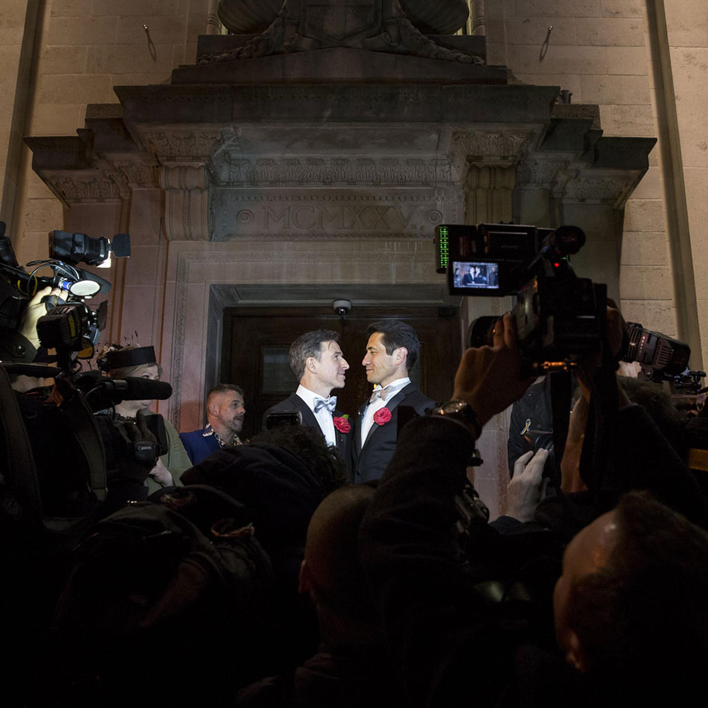 First Same-Sex Marriages Take Place From Midnight