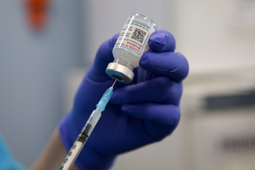 moderna-covid-19-vaccine-vial