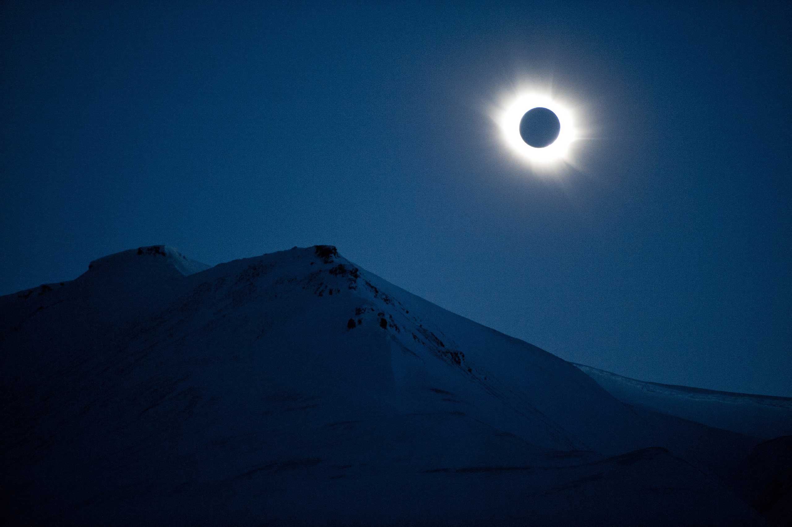 Total Solar Eclipse 2015