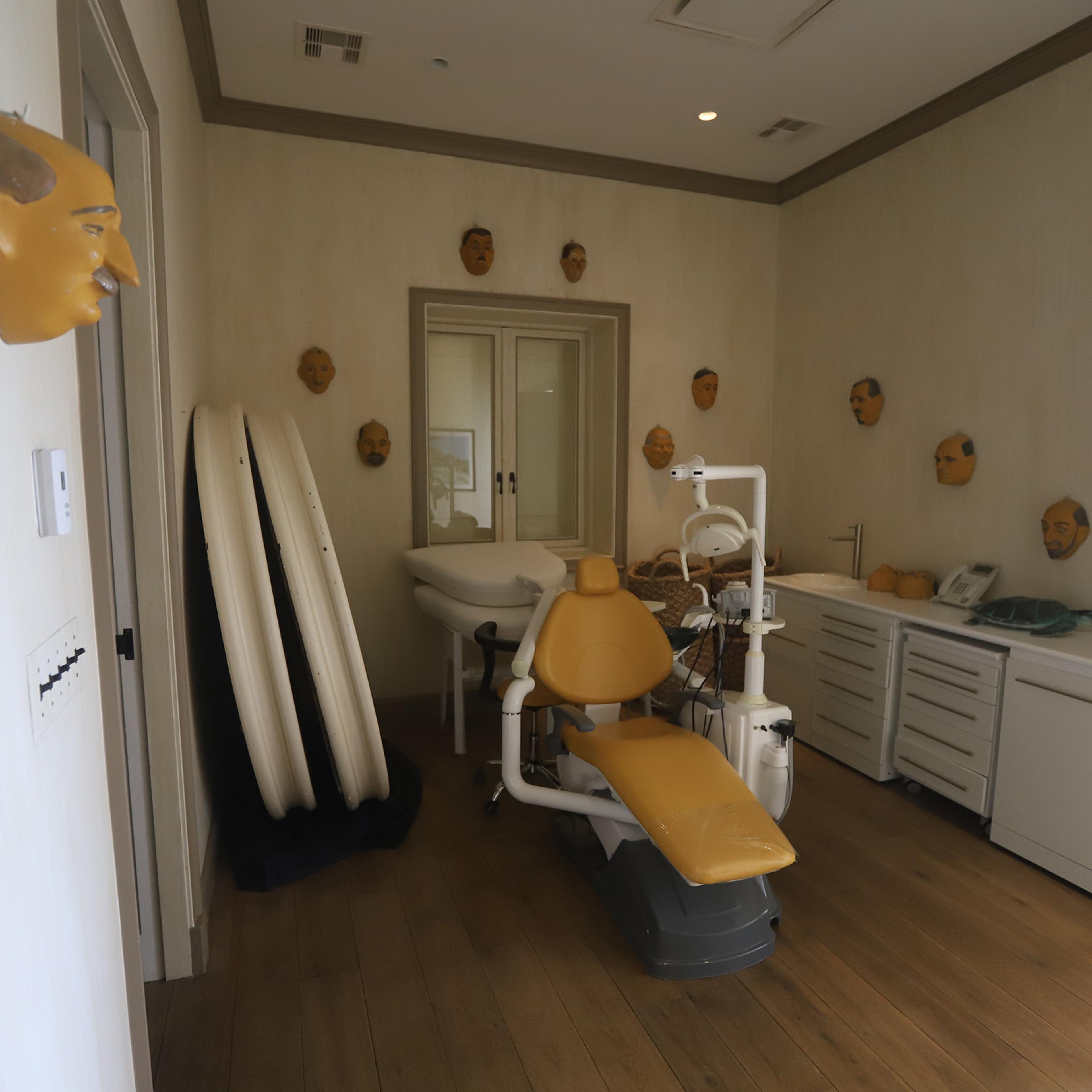 Oversight Dems released photos of Jeffrey Epstein's private island via X.
