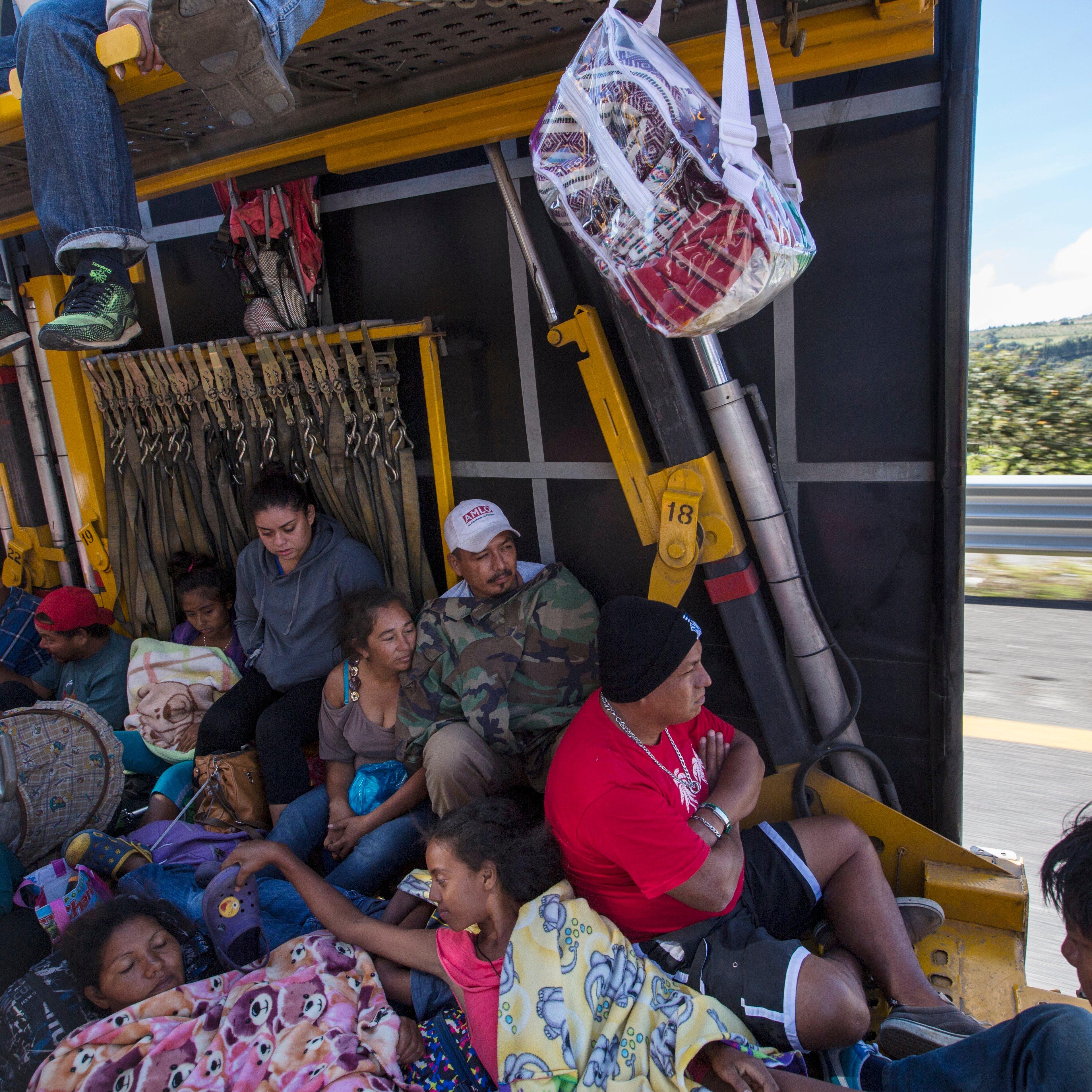 Central America Migrant Caravan, Cordoba, Mexico - 05 Nov 2018