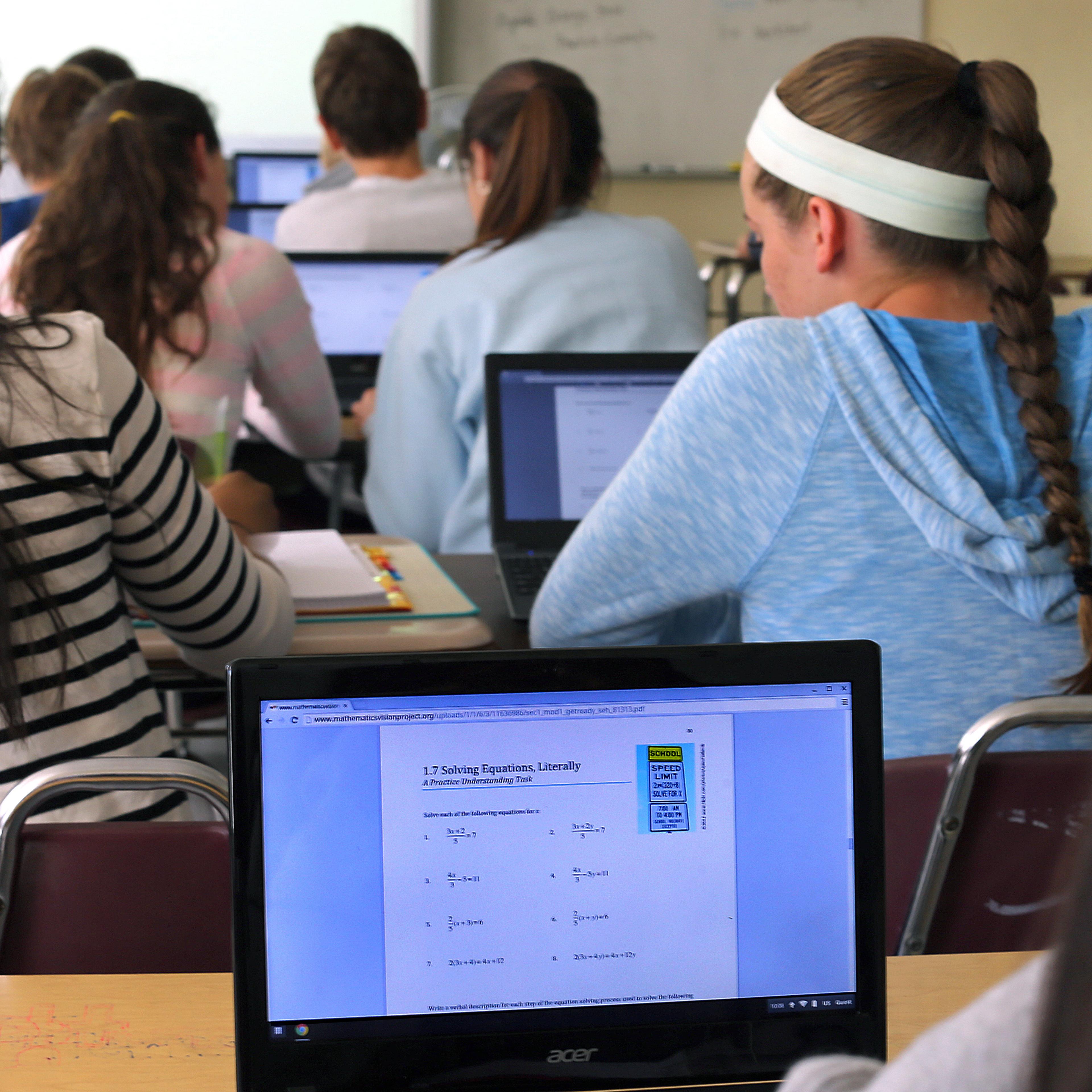 Schools Push To Offer 21st-Century Technology