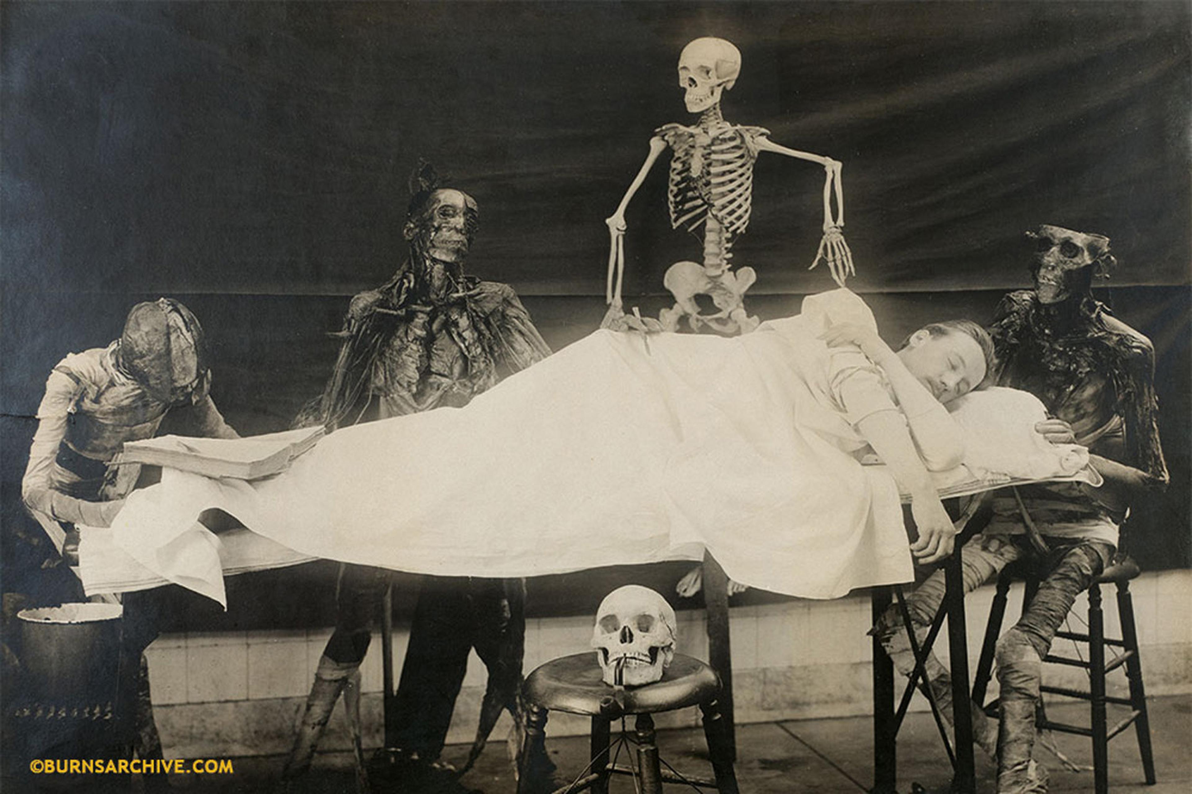 “A Student’s Dream” Illusion of Dissection Anxiety 1906