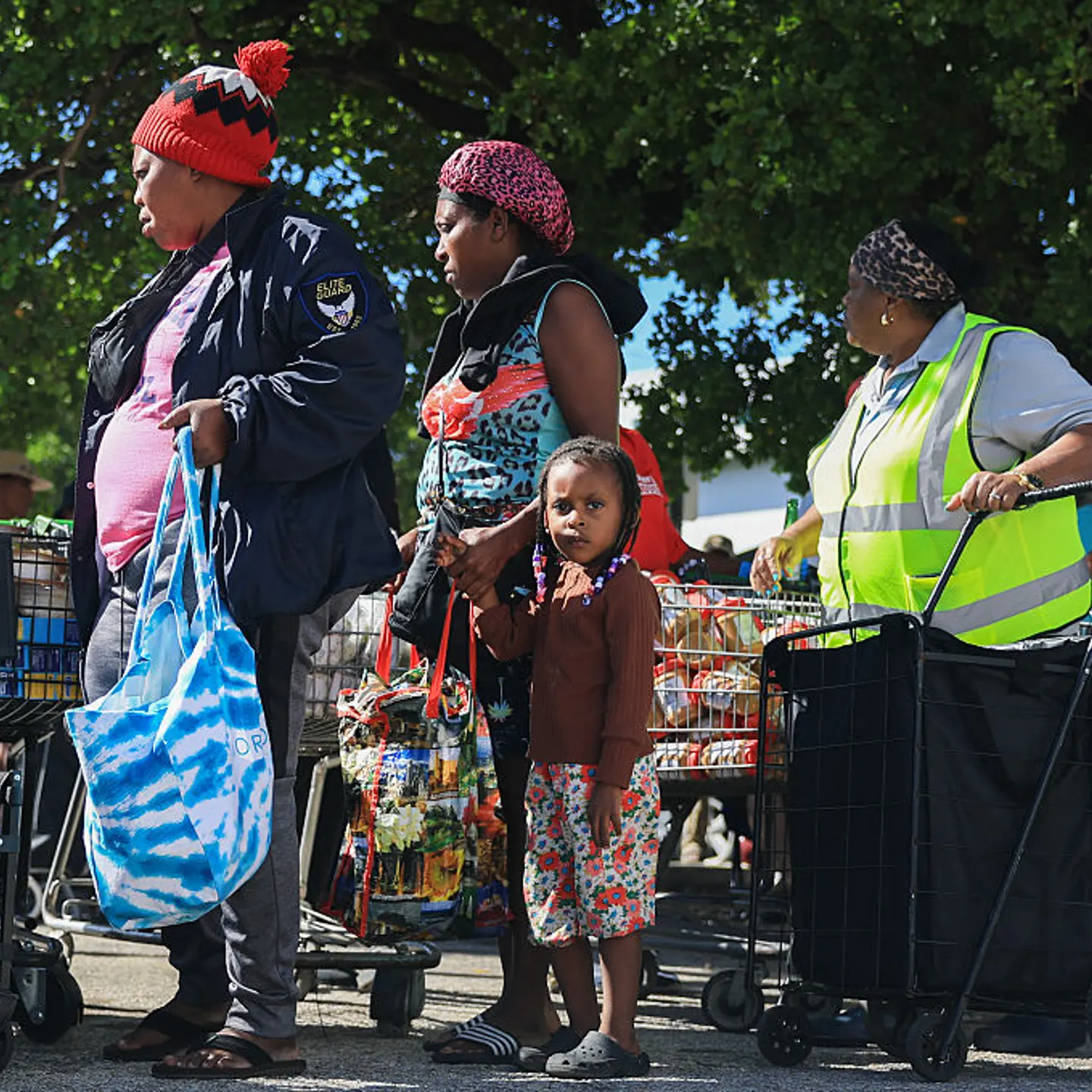 Florida Food Bank Hosts Food Giveaway Days Ahead Of Federal Food Assistance Funding Running Out Due To Gov't Shutdown
