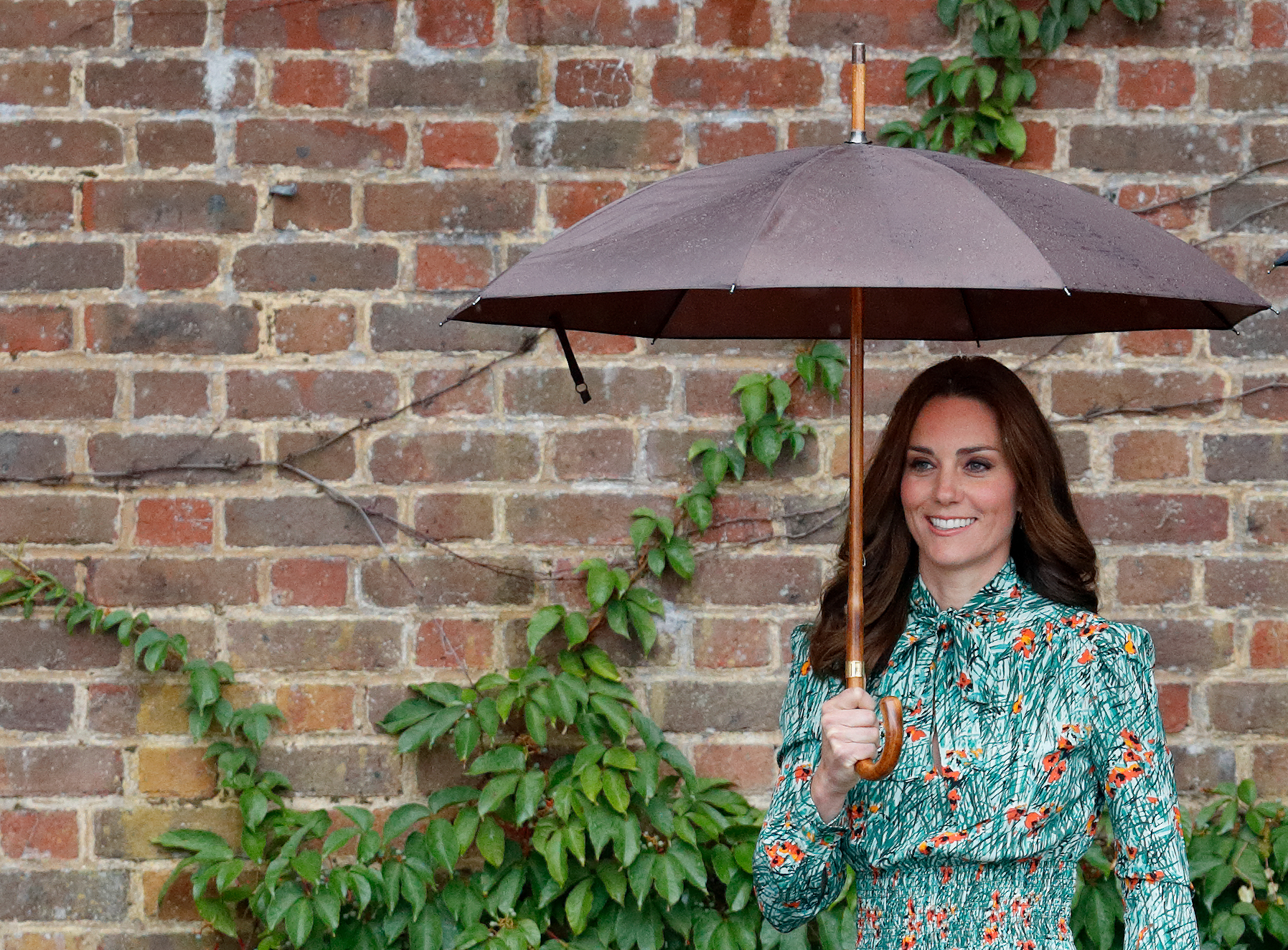 The Duke And Duchess Of Cambridge And Prince Harry Visit The White Garden In Kensington Palace