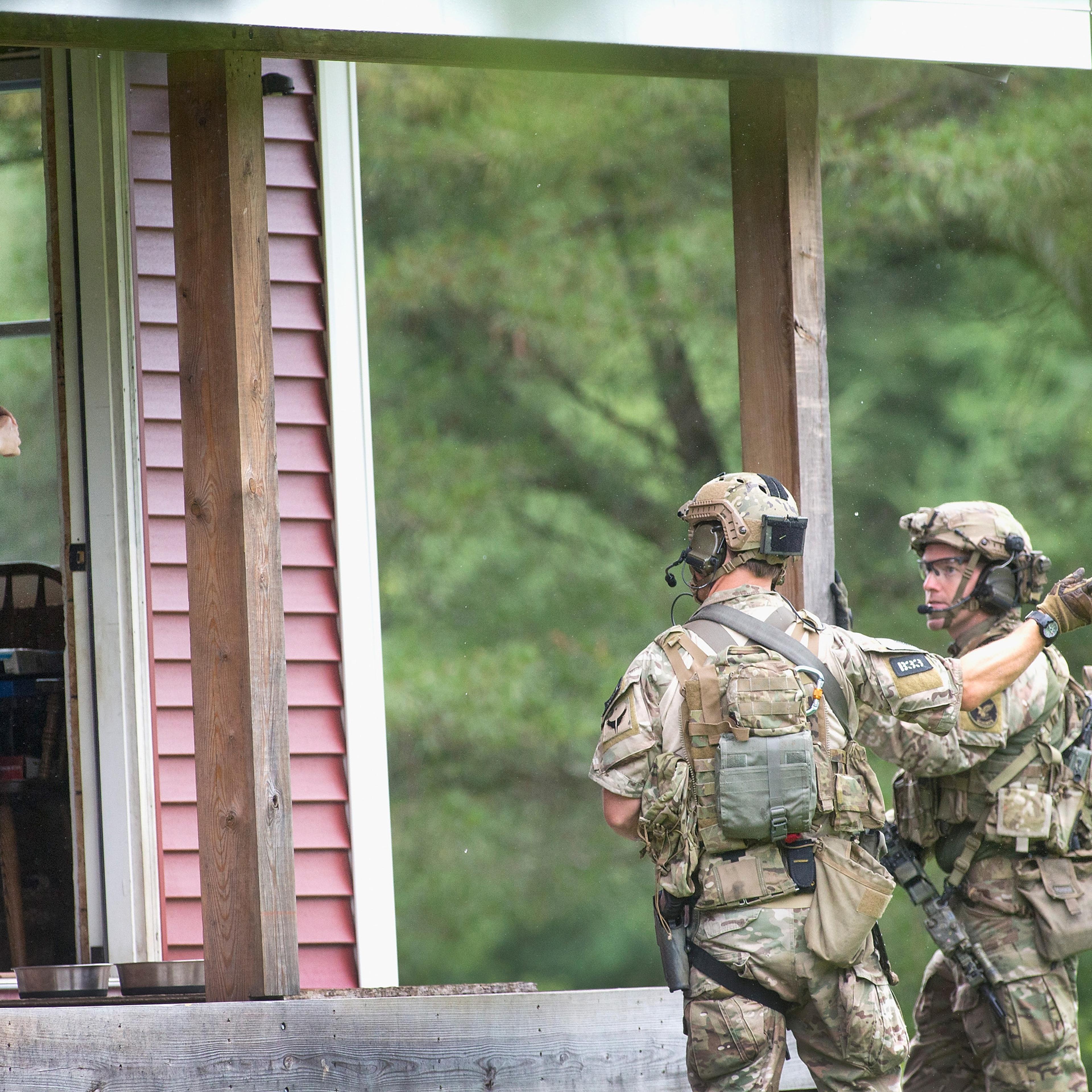 Police Search Escapee david sweat