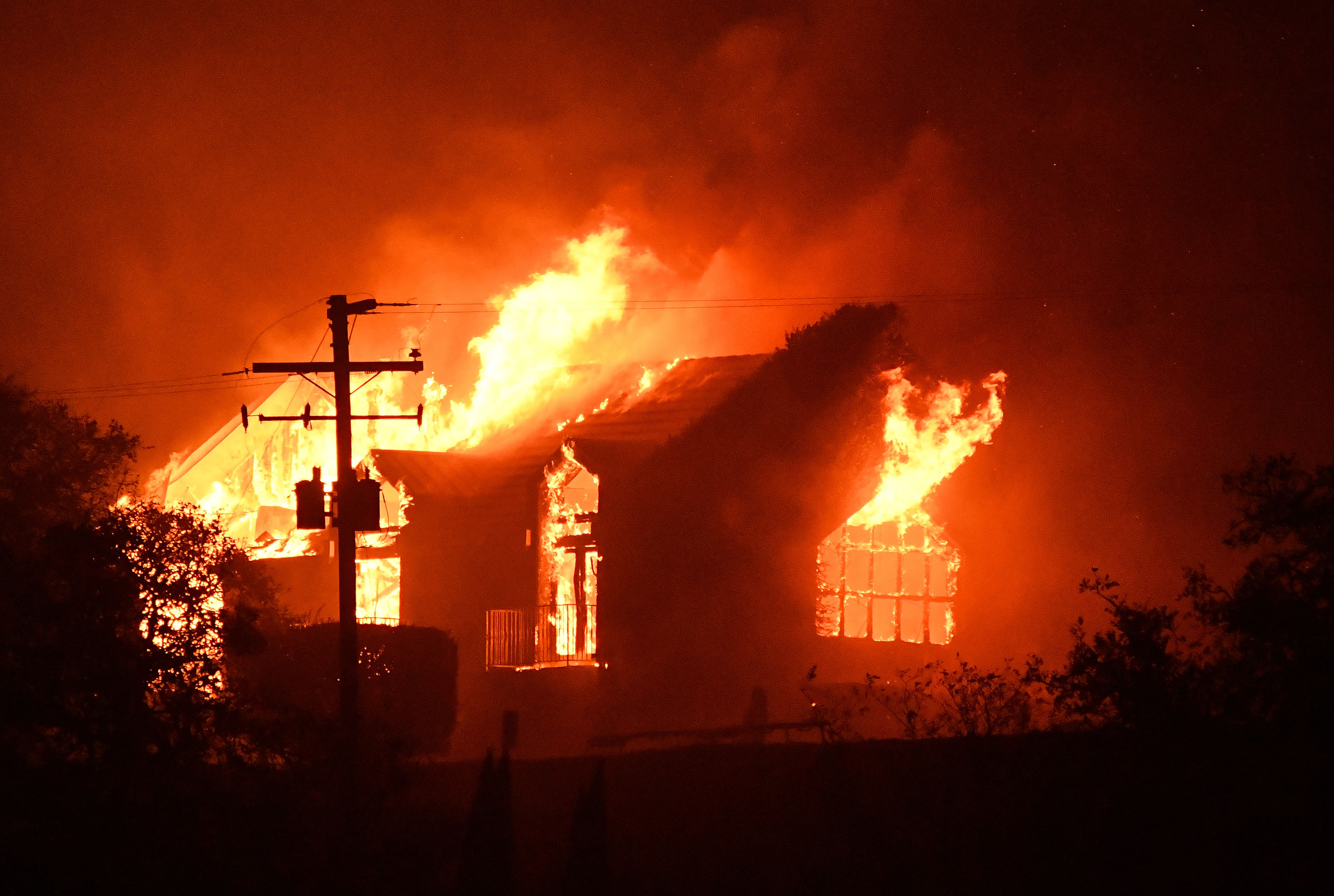 TOPSHOT-US-WILDFIRES-CALIFORNIA