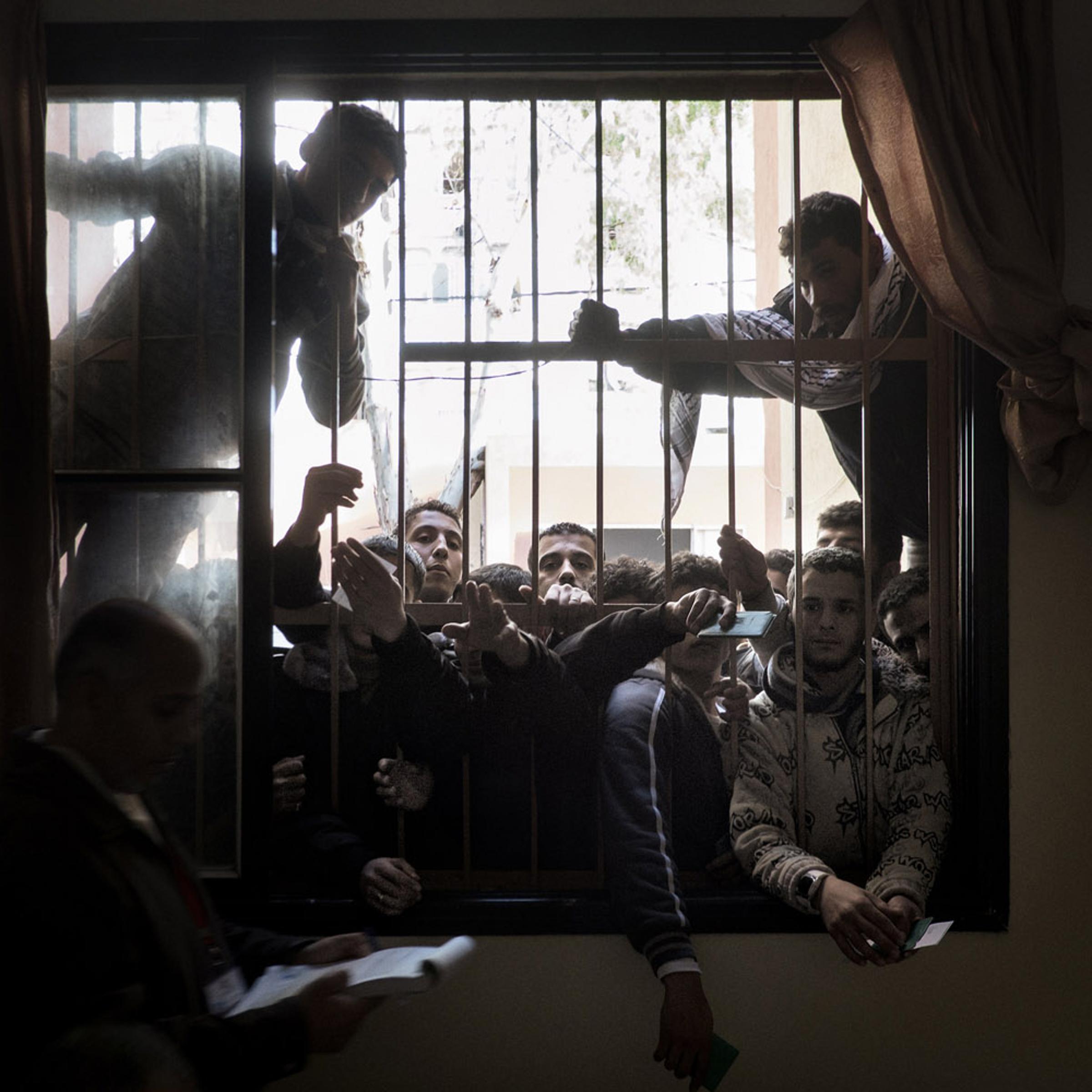 TOPSHOTS-PALESTINIAN-POLITICS-GAZA-VOTE