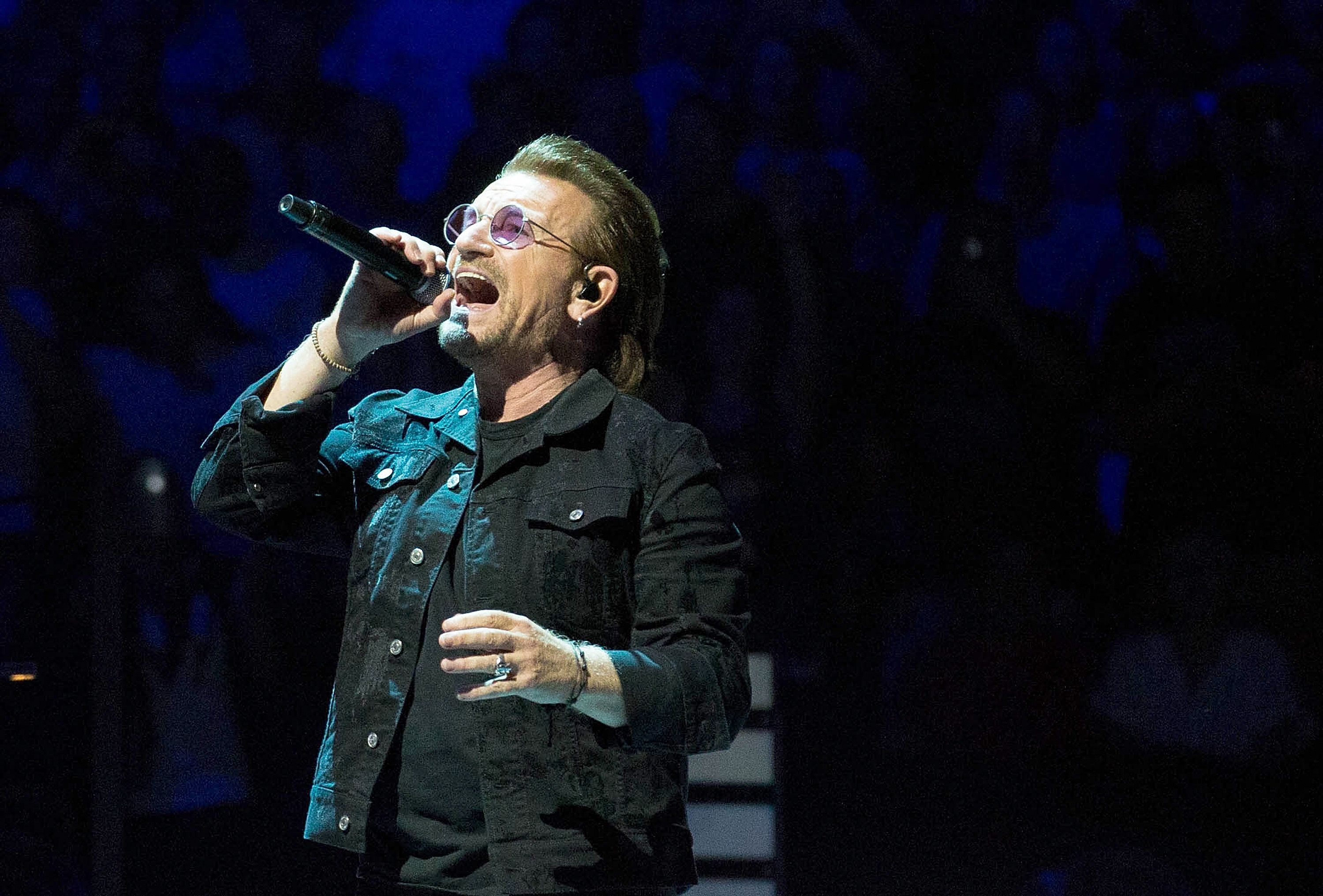 Bono Loses Voice