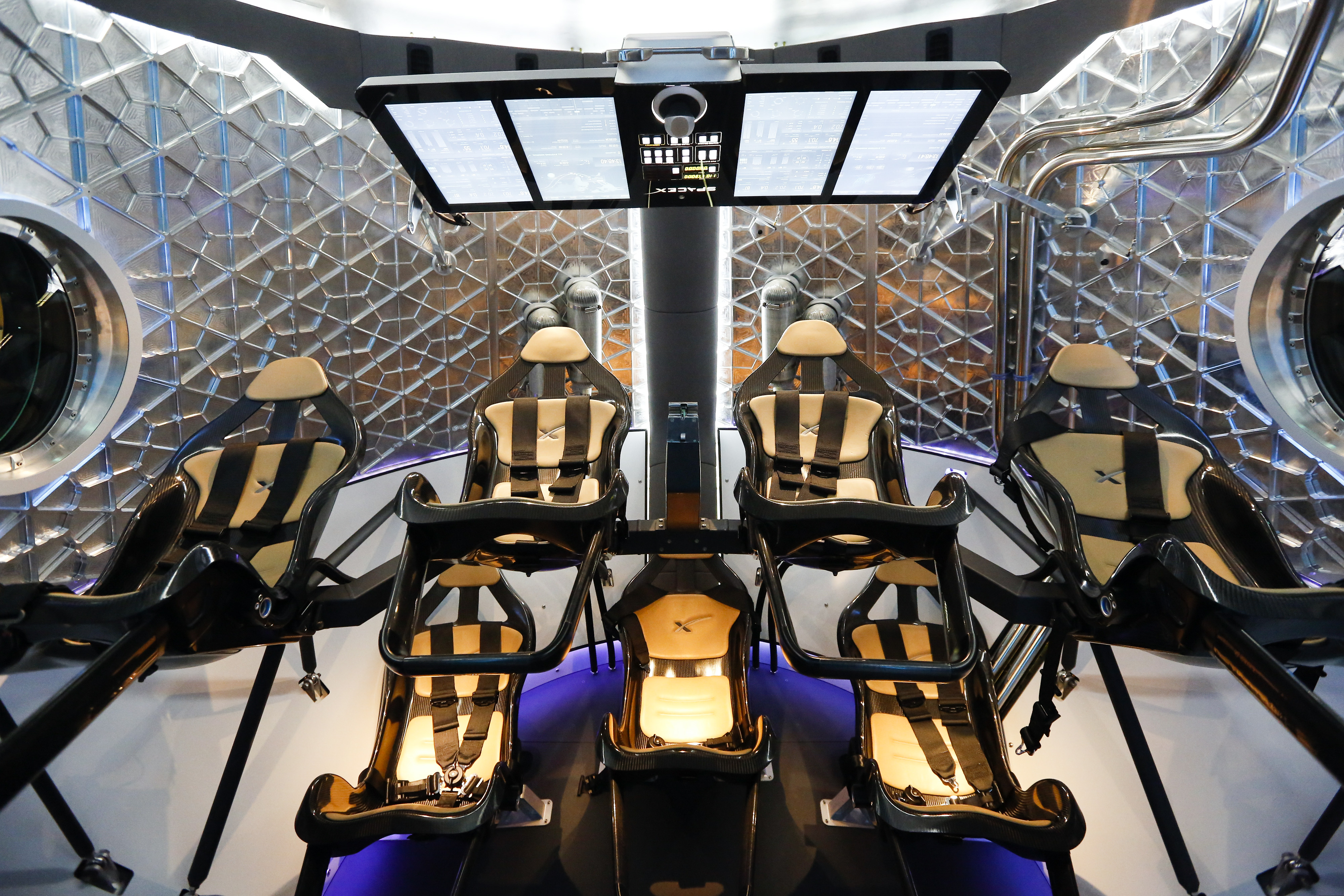 SpaceX CEO Elon Musk Unveils The Dragon V2 Space Taxi