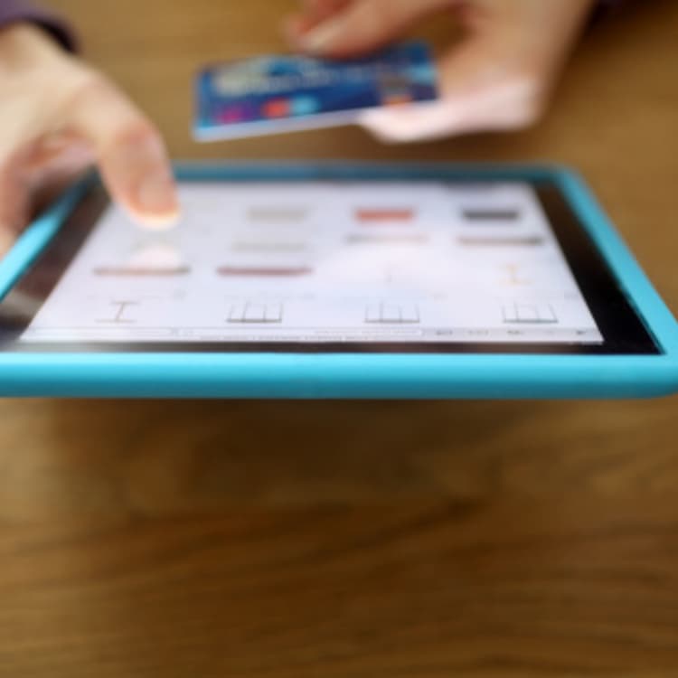 online-purchase-tablet
