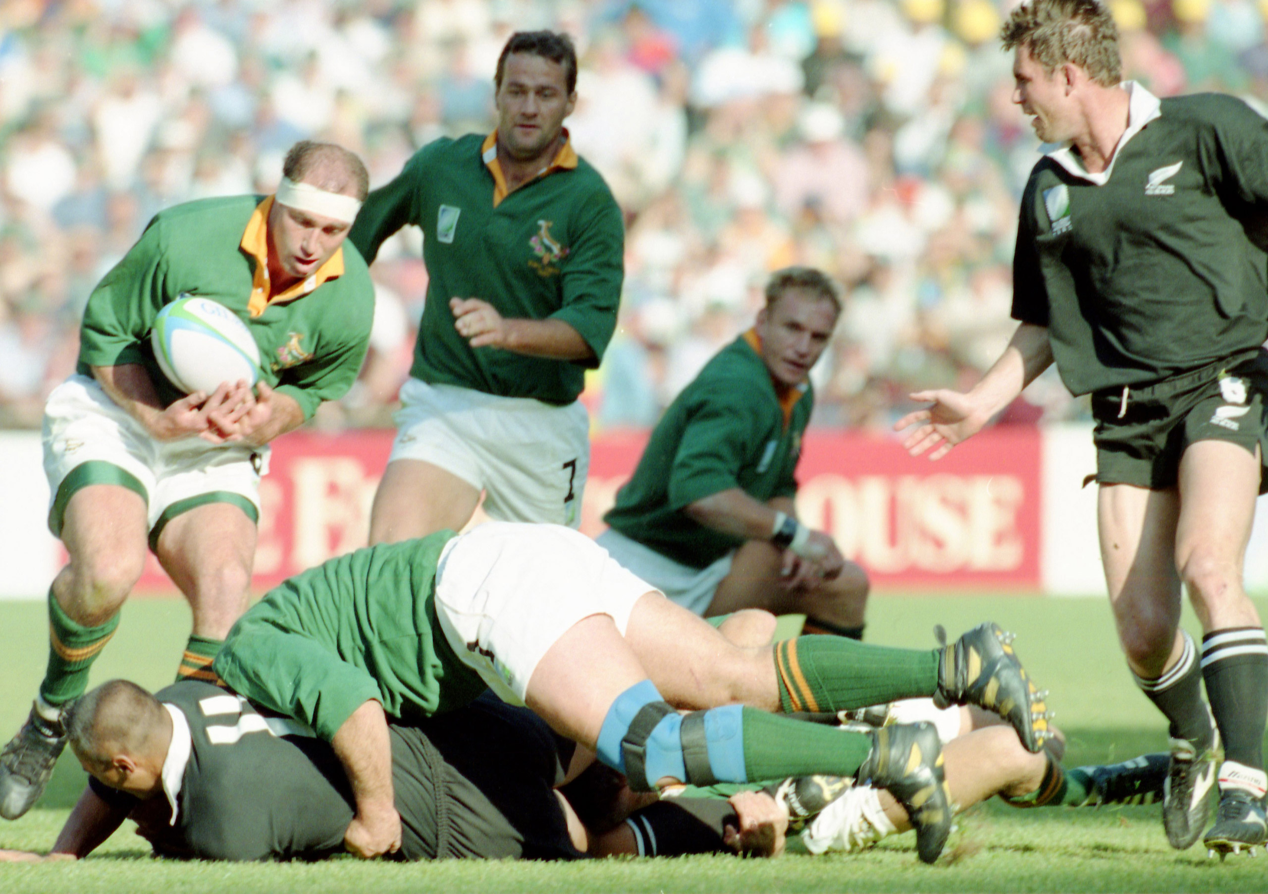 Photos: Nelson Mandela and South Africa's 1995 Rugby World Cup Win