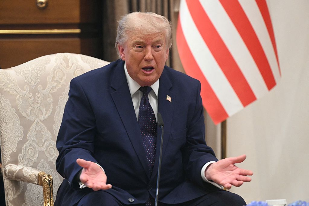 Trump Suggests US Control of Greenland, Criticizes NATO at Ankara Summit